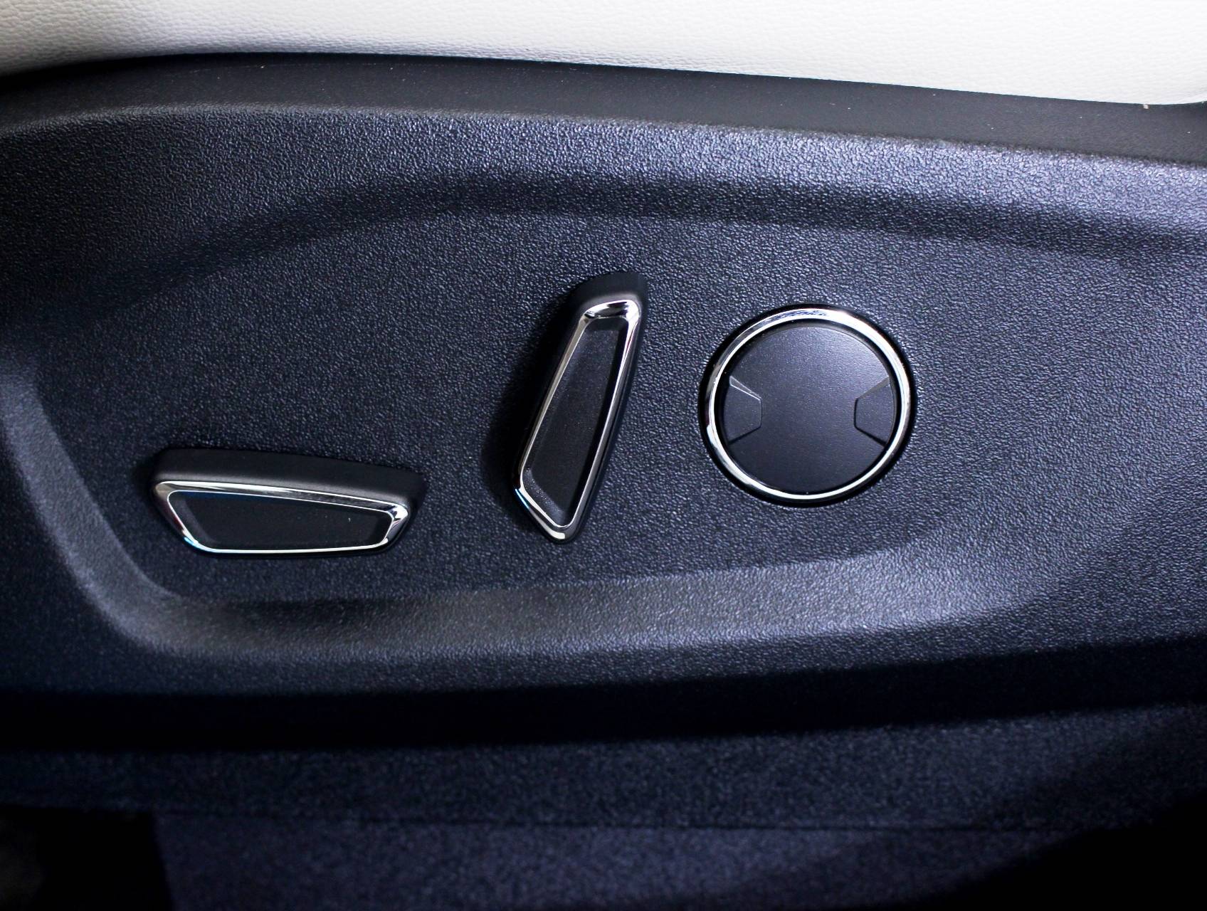 Florida Fine Cars - Used FORD EDGE 2017 MIAMI TITANIUM