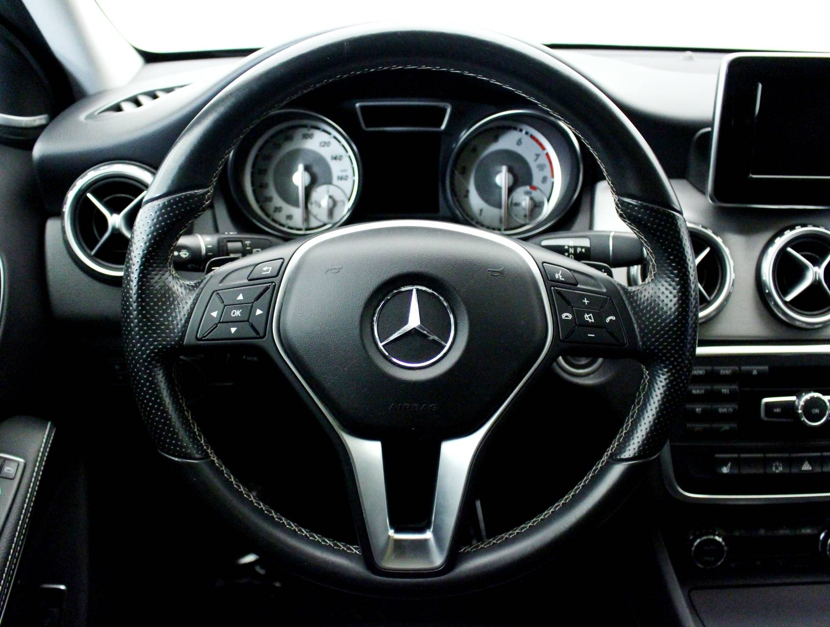 Florida Fine Cars - Used MERCEDES-BENZ GLA CLASS 2015 MIAMI GLA250