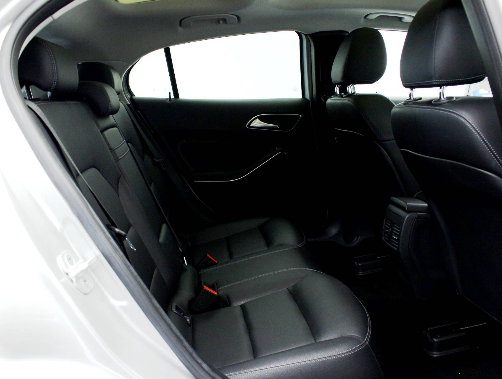 Florida Fine Cars - Used MERCEDES-BENZ GLA CLASS 2015 MIAMI GLA250