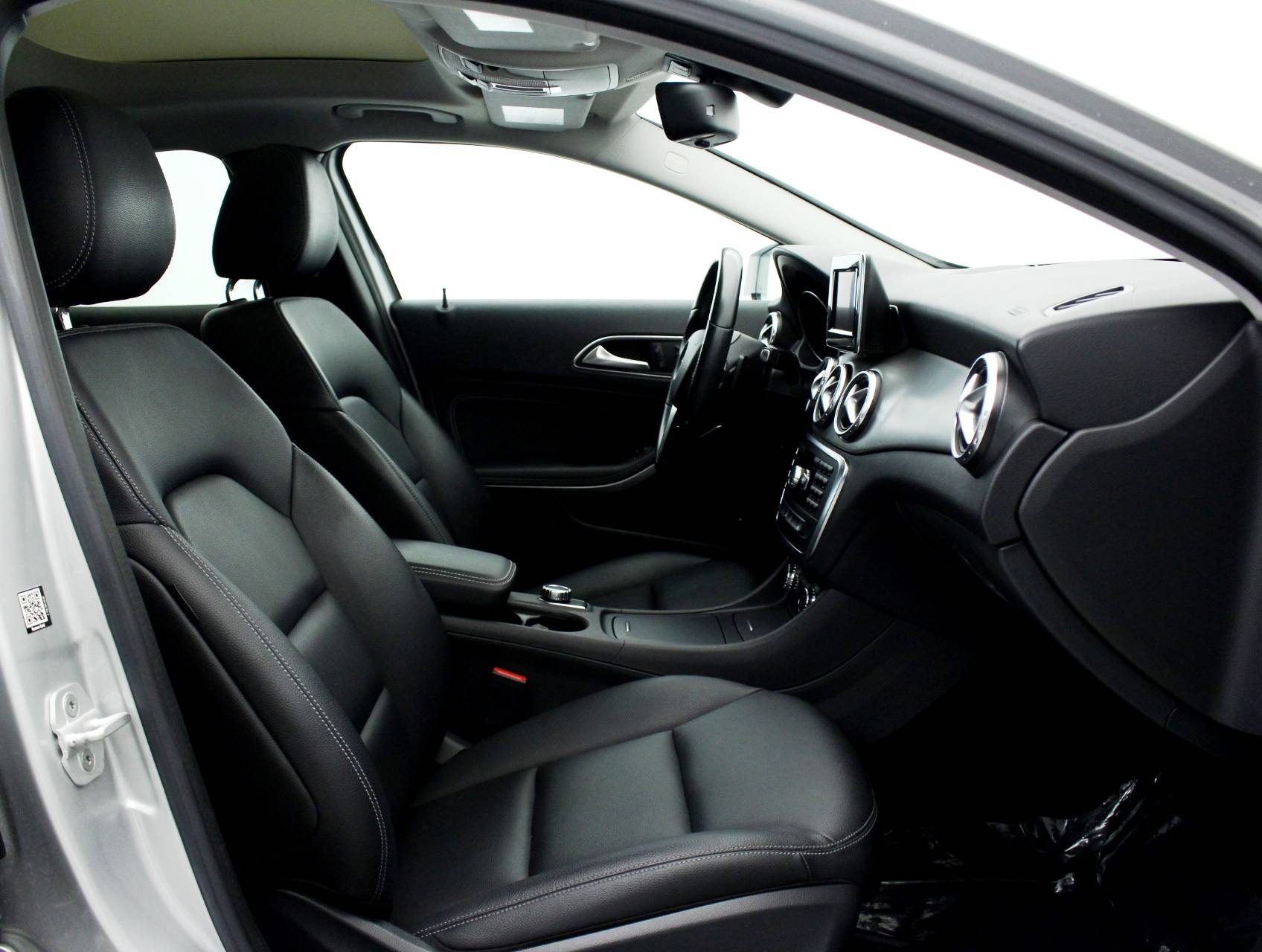 Florida Fine Cars - Used MERCEDES-BENZ GLA CLASS 2015 MIAMI GLA250