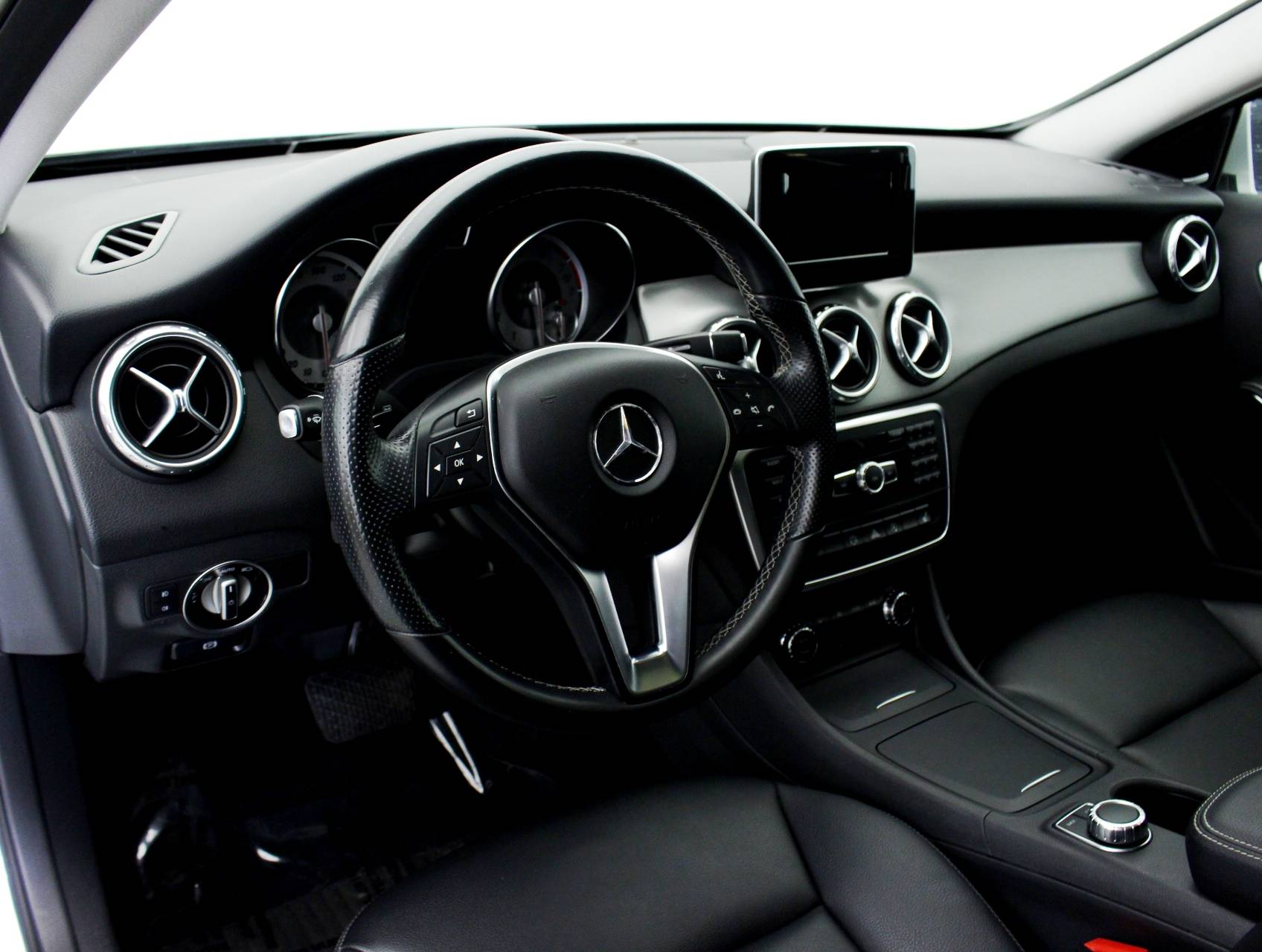 Florida Fine Cars - Used MERCEDES-BENZ GLA CLASS 2015 MIAMI GLA250