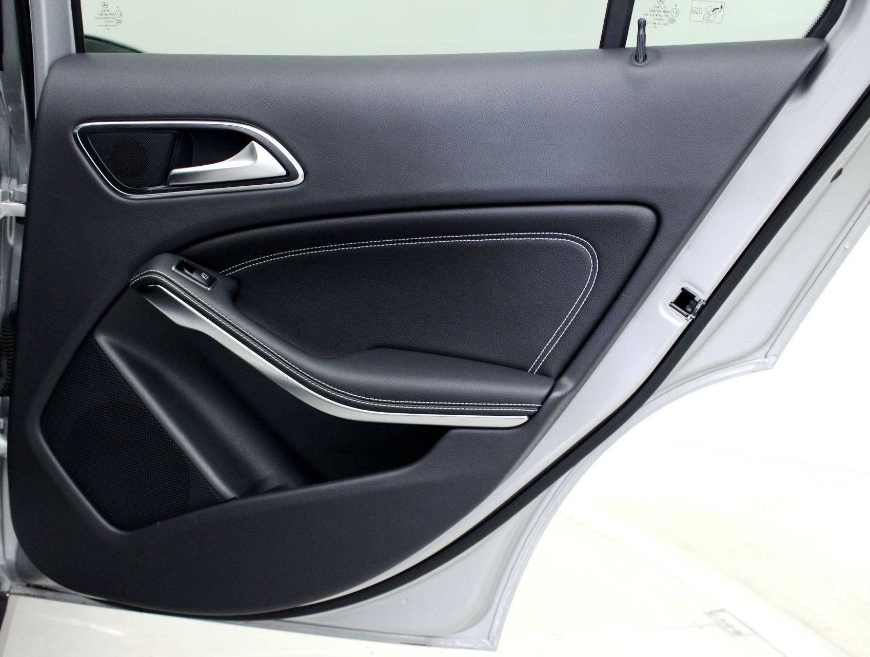 Florida Fine Cars - Used MERCEDES-BENZ GLA CLASS 2015 MIAMI GLA250