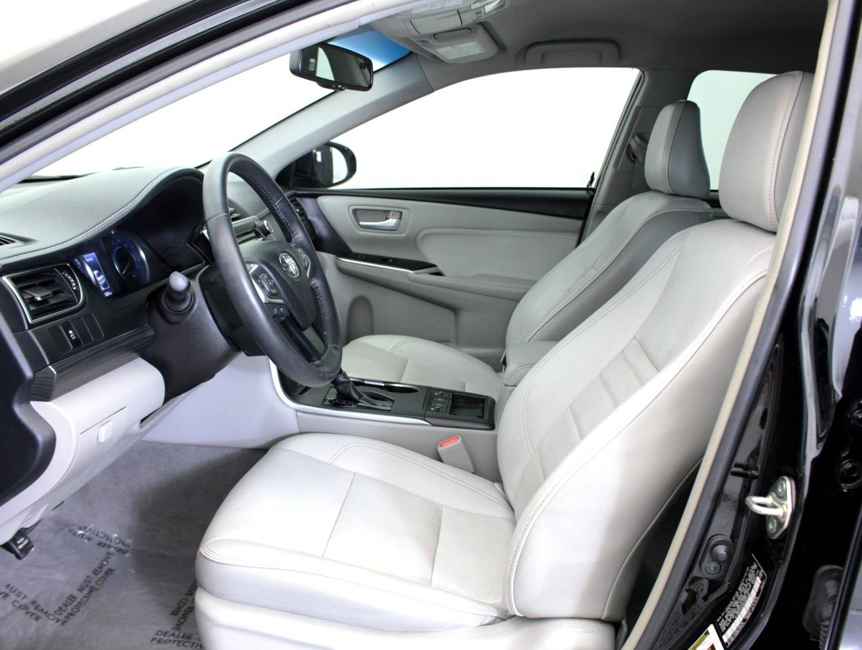 Florida Fine Cars - Used TOYOTA CAMRY 2017 MIAMI Xle Hybrid