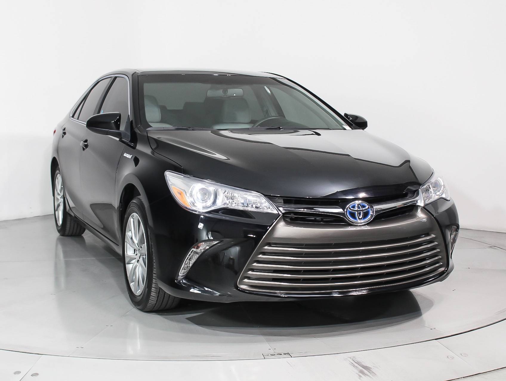 Florida Fine Cars - Used TOYOTA CAMRY 2017 MIAMI Xle Hybrid