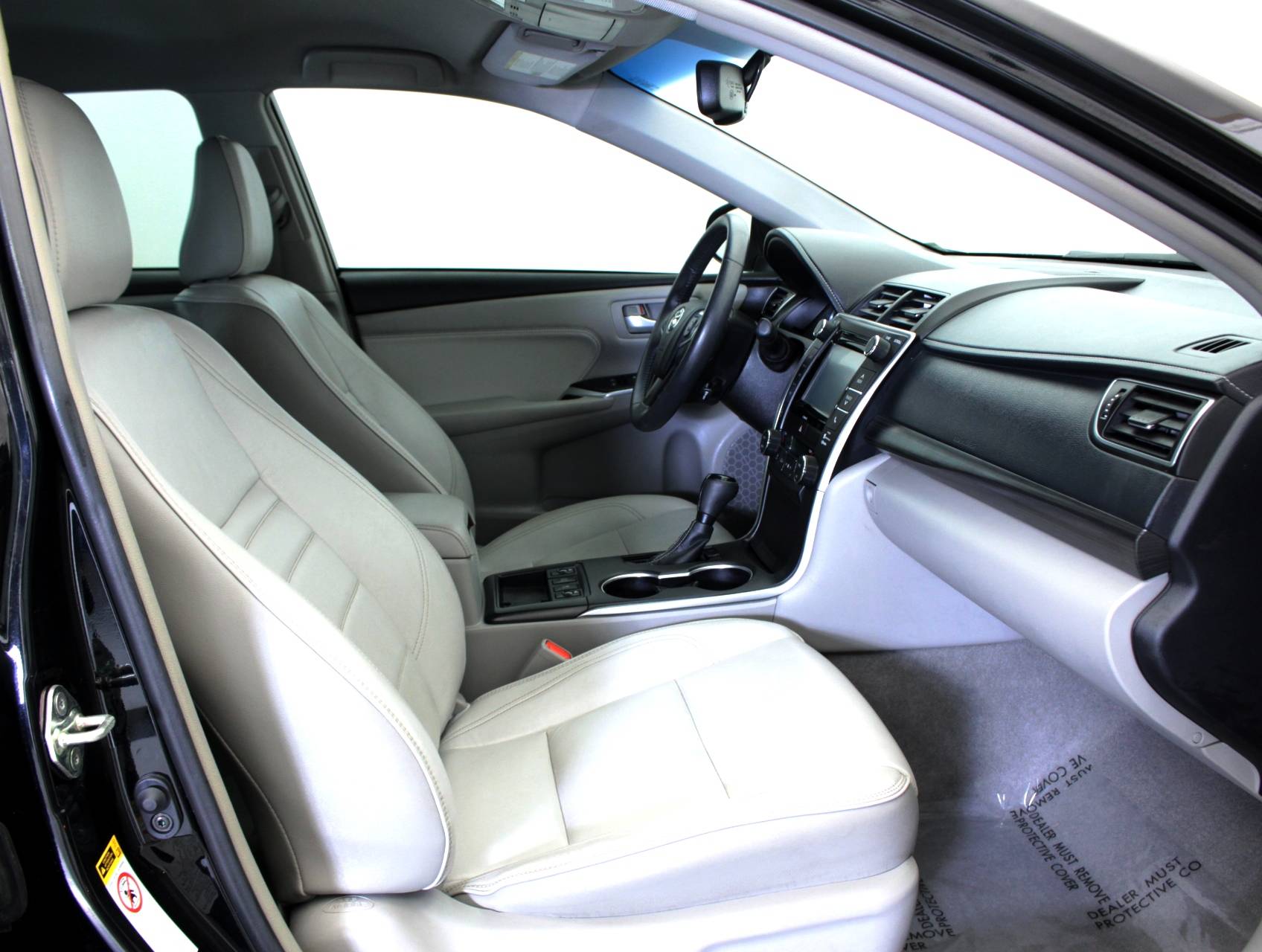 Florida Fine Cars - Used TOYOTA CAMRY 2017 MIAMI Xle Hybrid