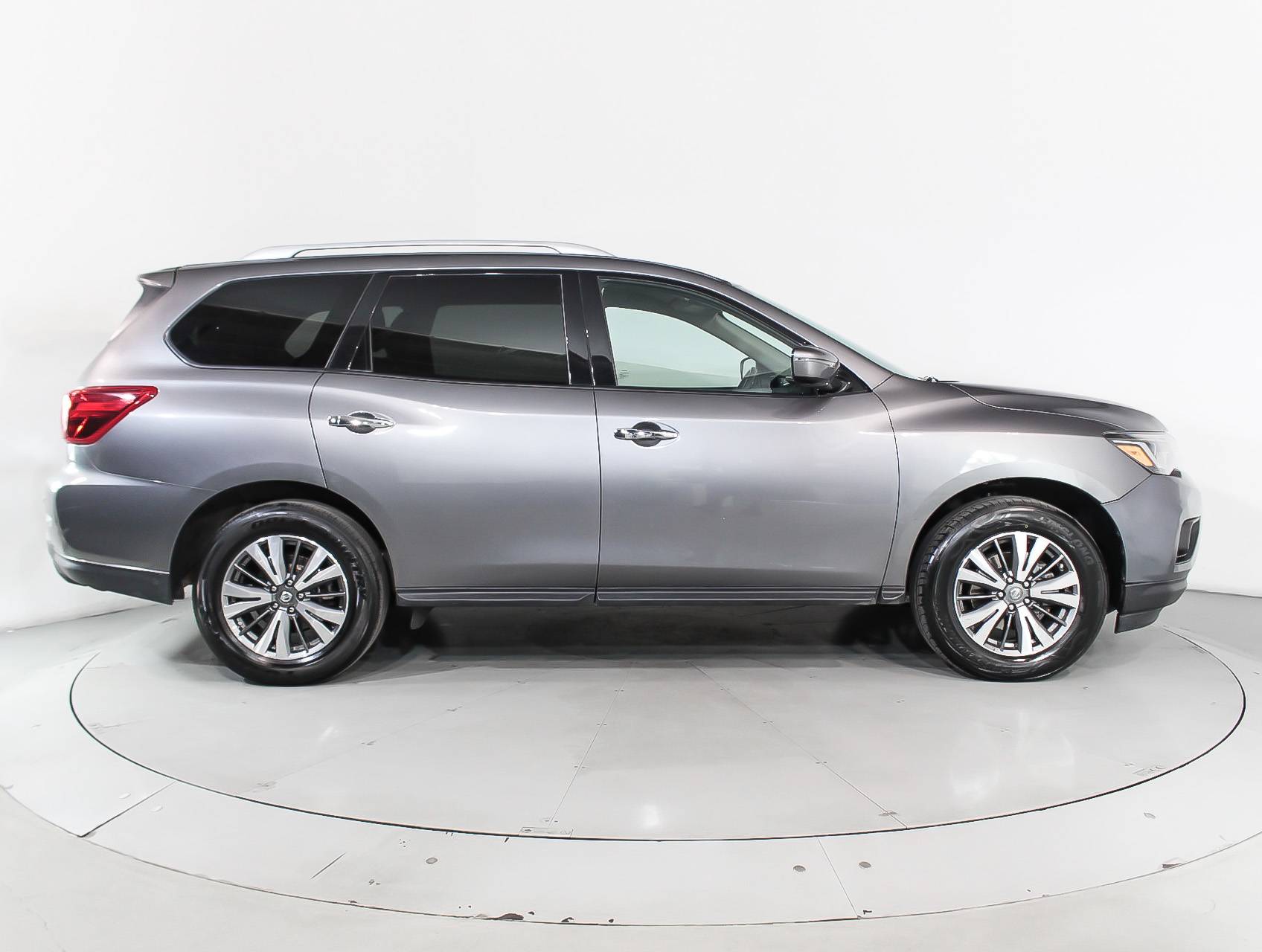 Florida Fine Cars - Used NISSAN PATHFINDER 2017 WEST PALM Sv Awd