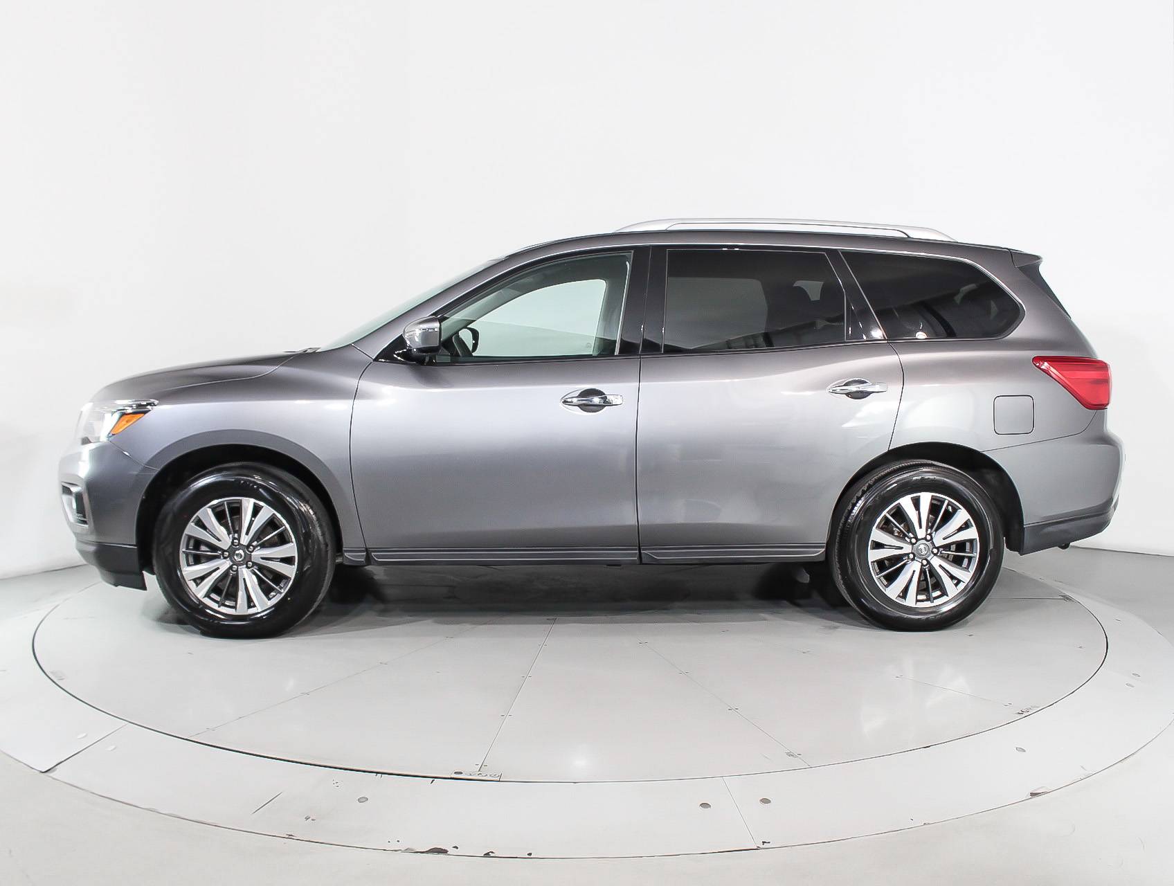 Florida Fine Cars - Used NISSAN PATHFINDER 2017 WEST PALM Sv Awd