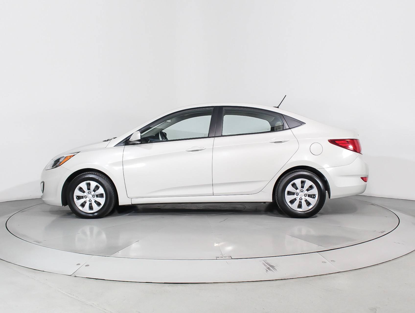 Florida Fine Cars - Used HYUNDAI ACCENT 2016 MIAMI SE