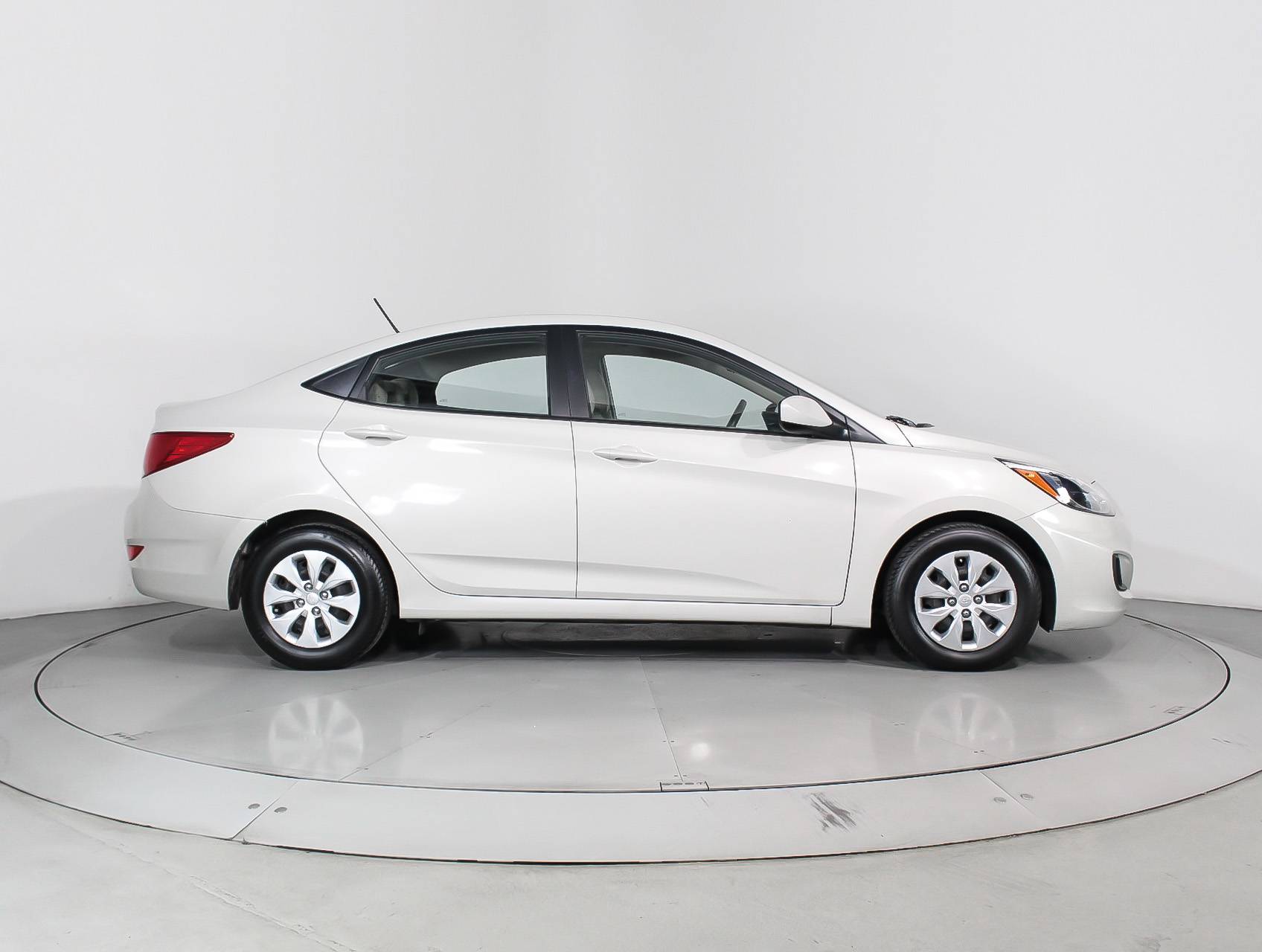 Florida Fine Cars - Used HYUNDAI ACCENT 2016 MIAMI SE