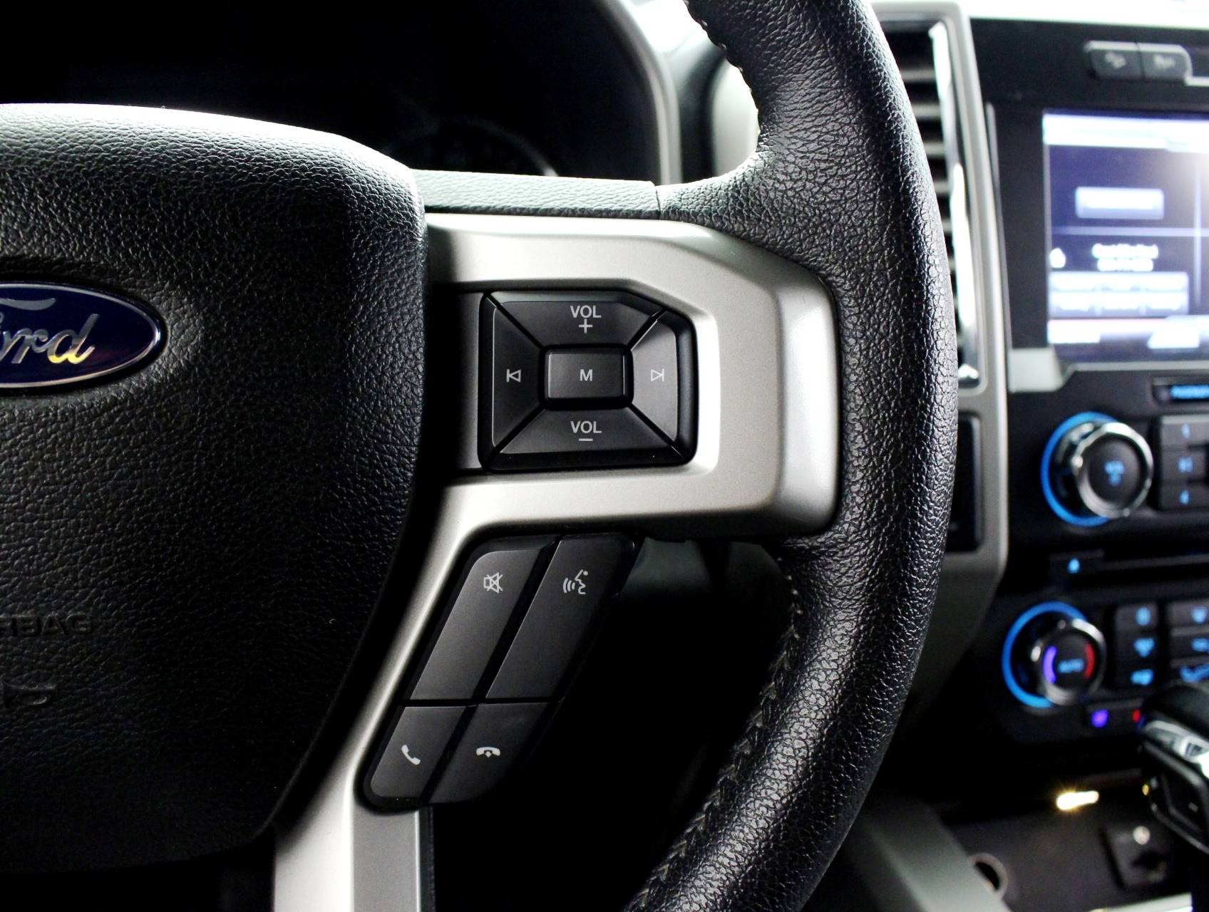 Florida Fine Cars - Used FORD F 150 2015 MIAMI Lariat Fx4