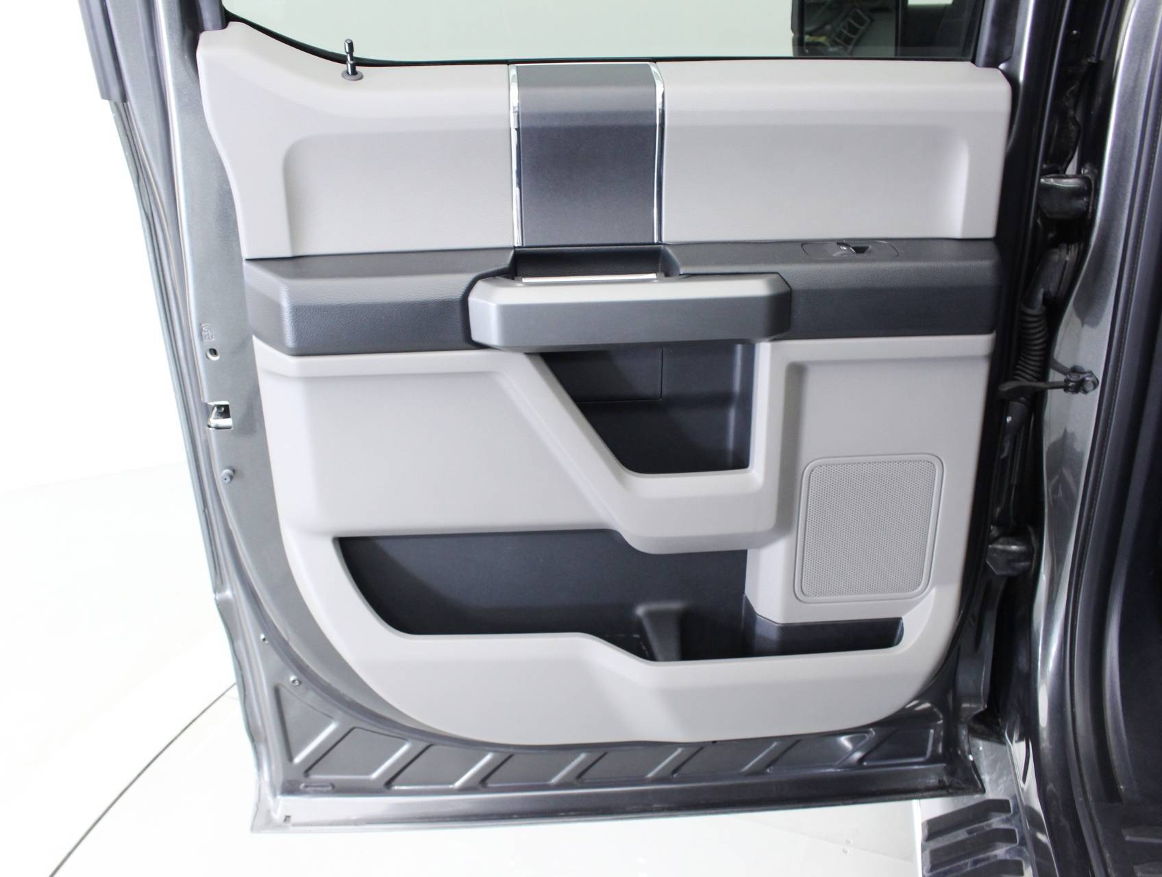 Florida Fine Cars - Used FORD F 150 Crew Cab 2016 MIAMI XLT ECOBOOST