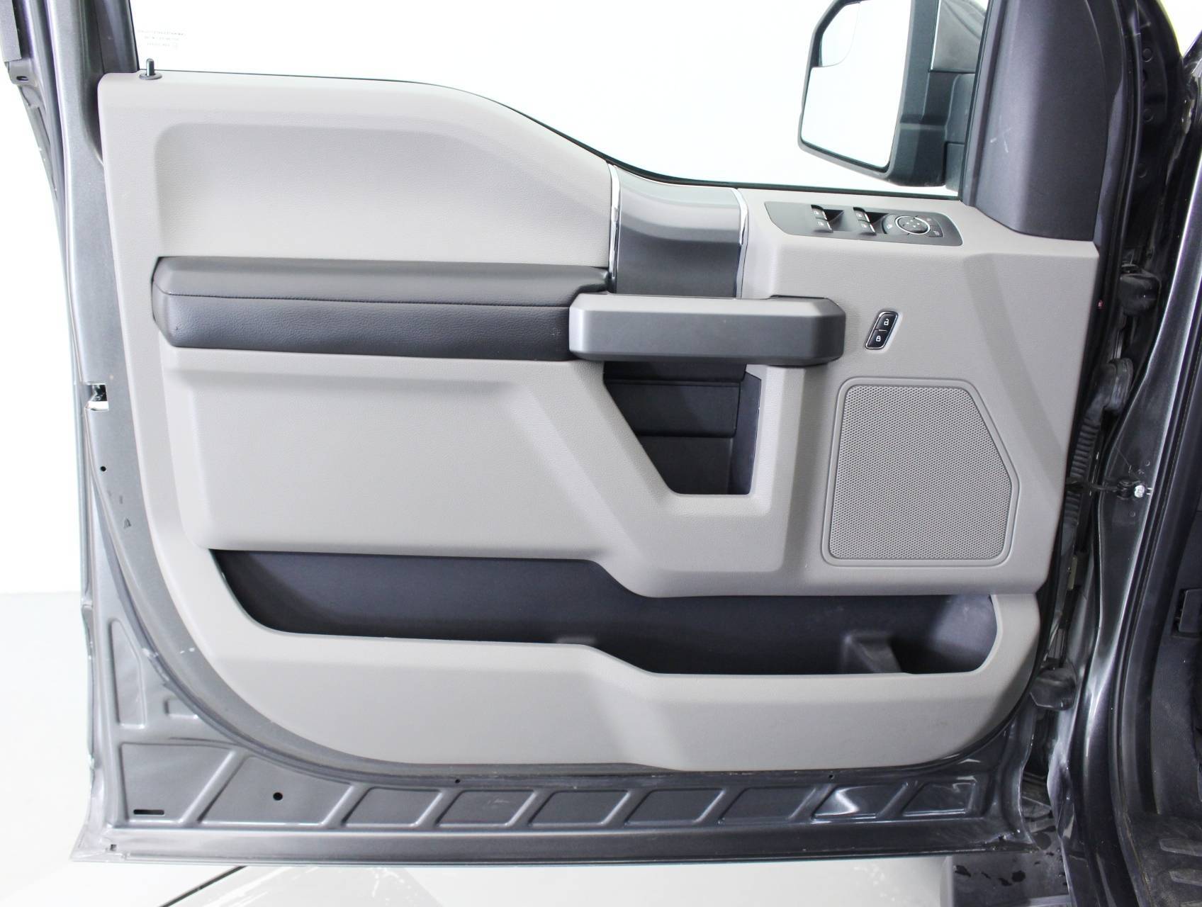 Florida Fine Cars - Used FORD F 150 Crew Cab 2016 MIAMI XLT ECOBOOST