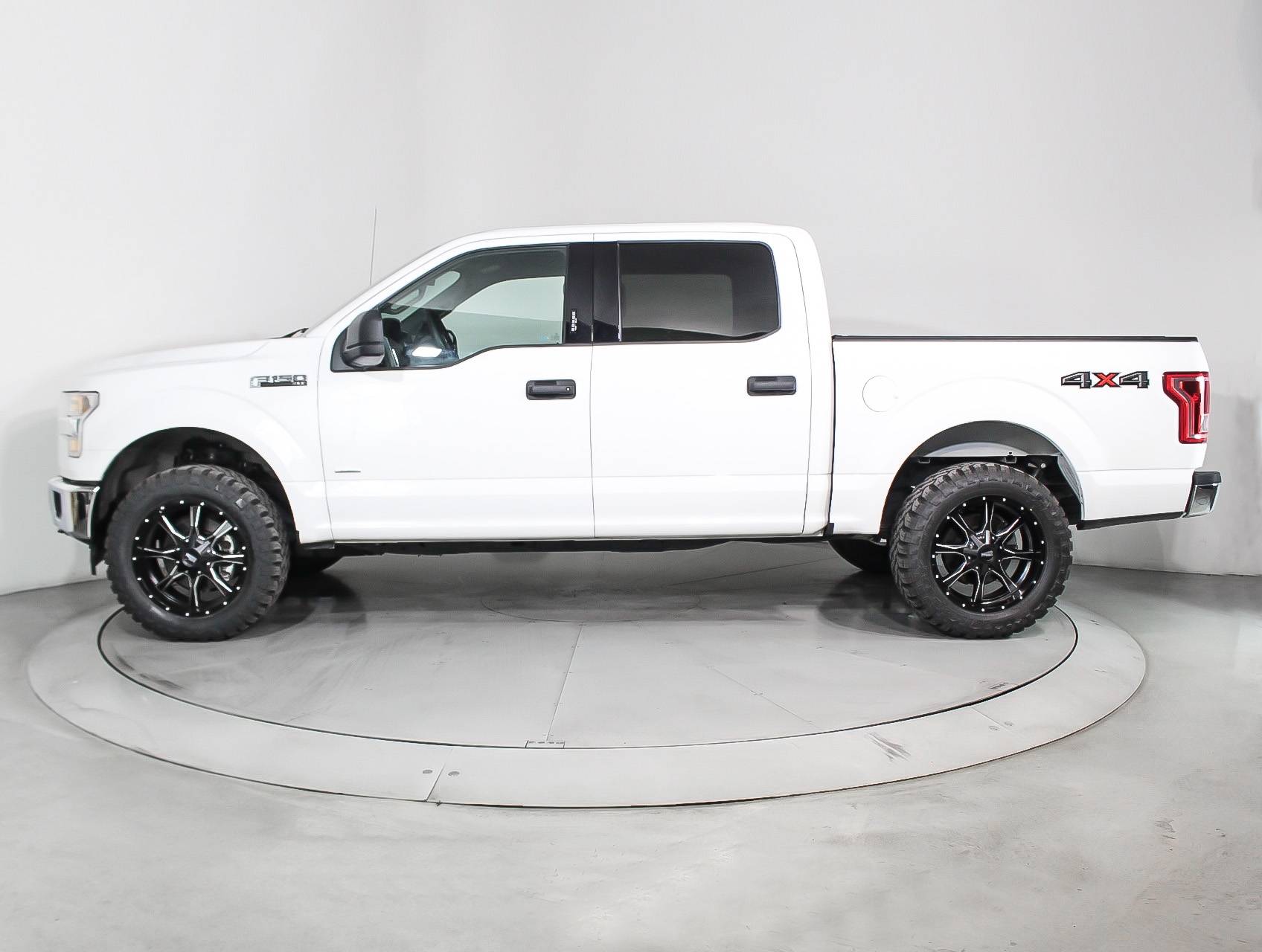 Florida Fine Cars - Used FORD F 150 2017 MIAMI Xlt 4x4