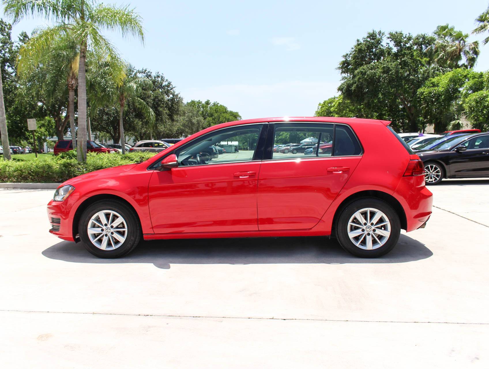 Florida Fine Cars - Used VOLKSWAGEN GOLF 2016 MARGATE Tsi S
