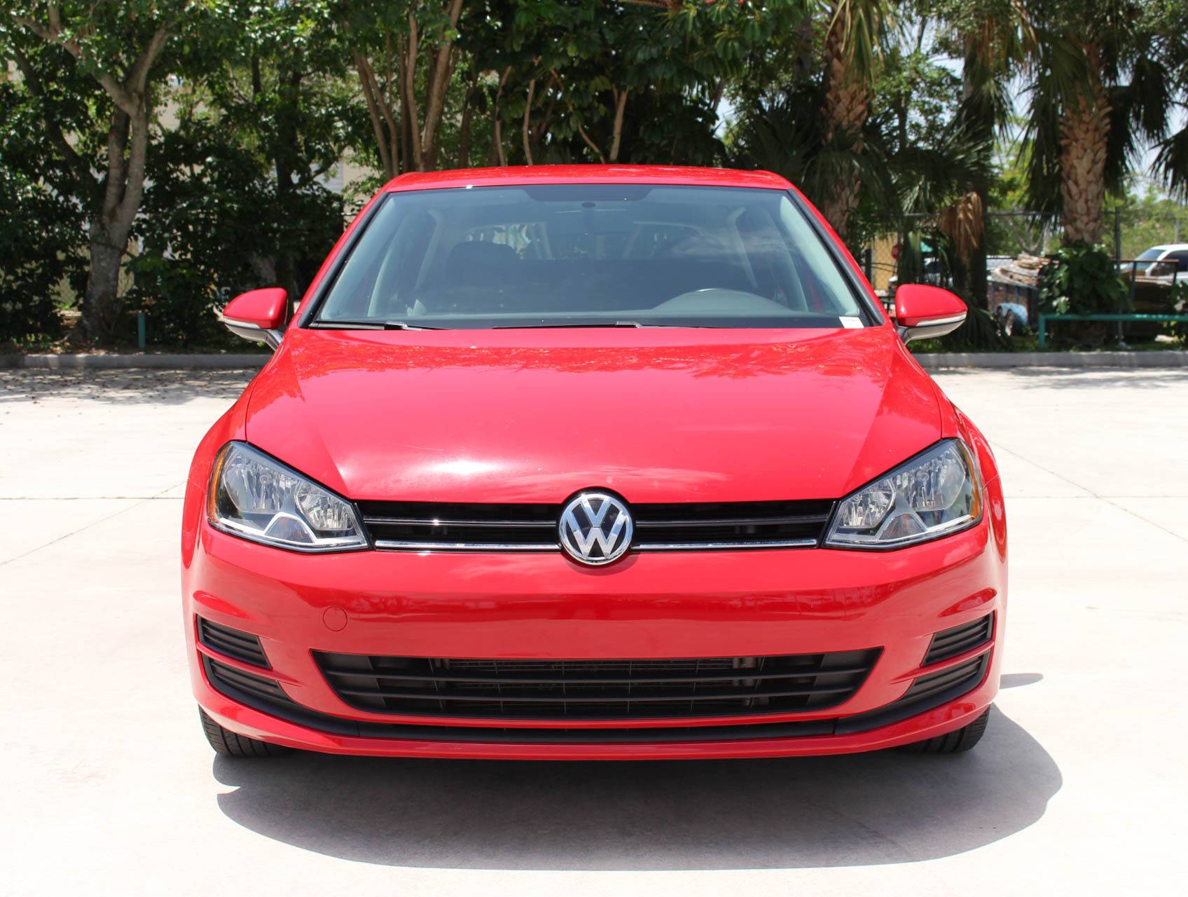 Florida Fine Cars - Used VOLKSWAGEN GOLF 2016 MARGATE Tsi S
