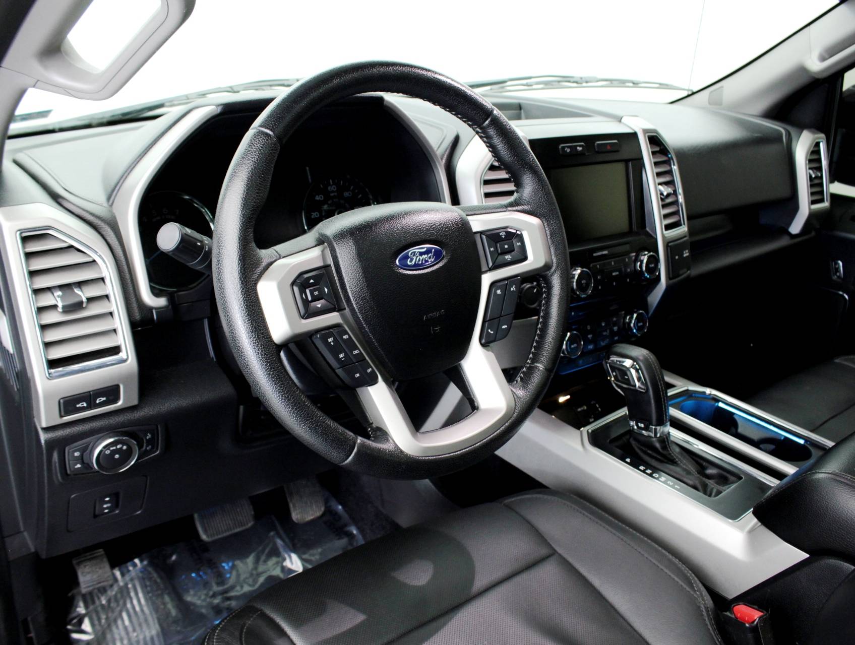 Florida Fine Cars - Used FORD F 150 2015 MIAMI Lariat Fx4