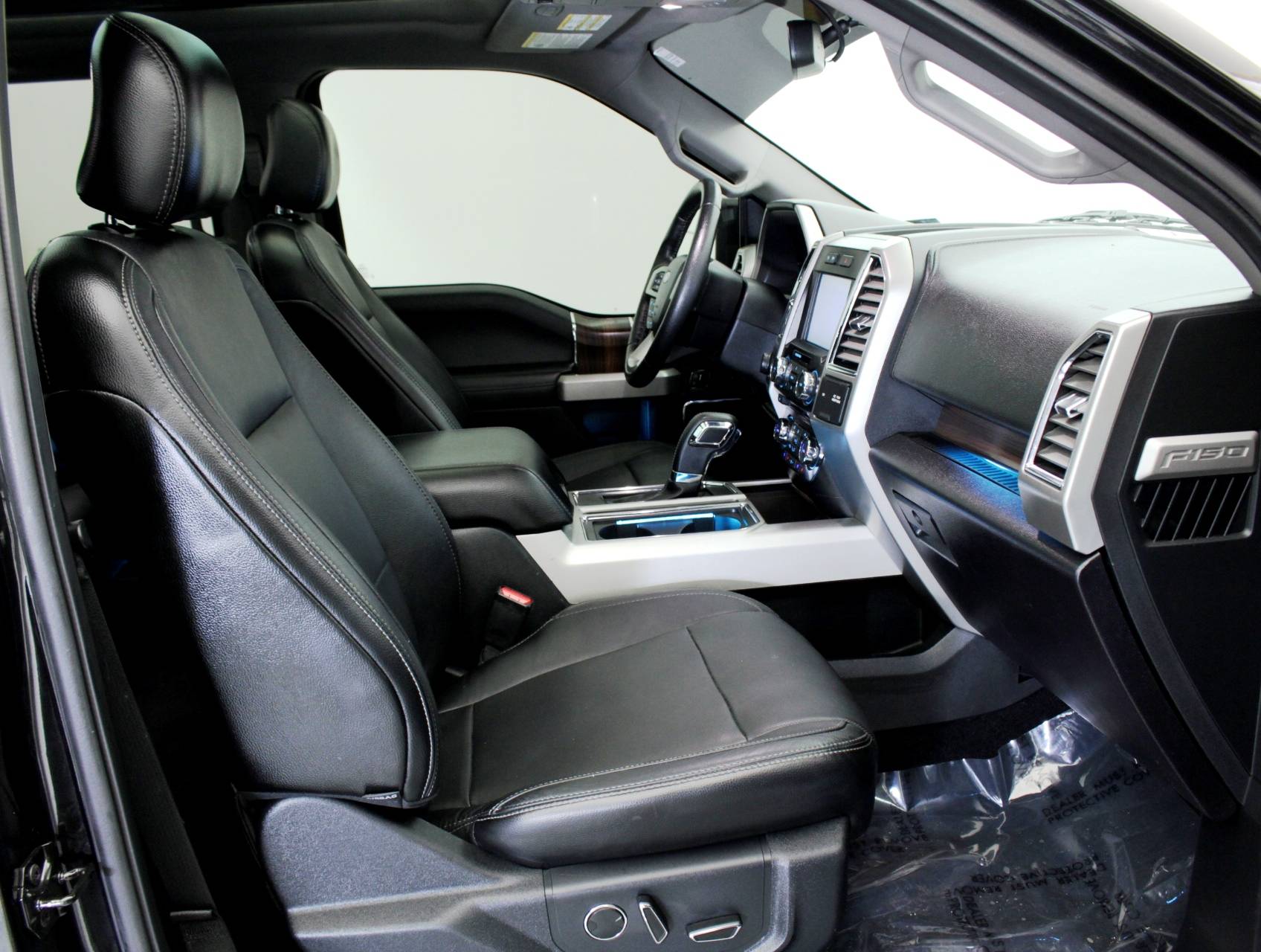 Florida Fine Cars - Used FORD F 150 2015 MIAMI Lariat Fx4