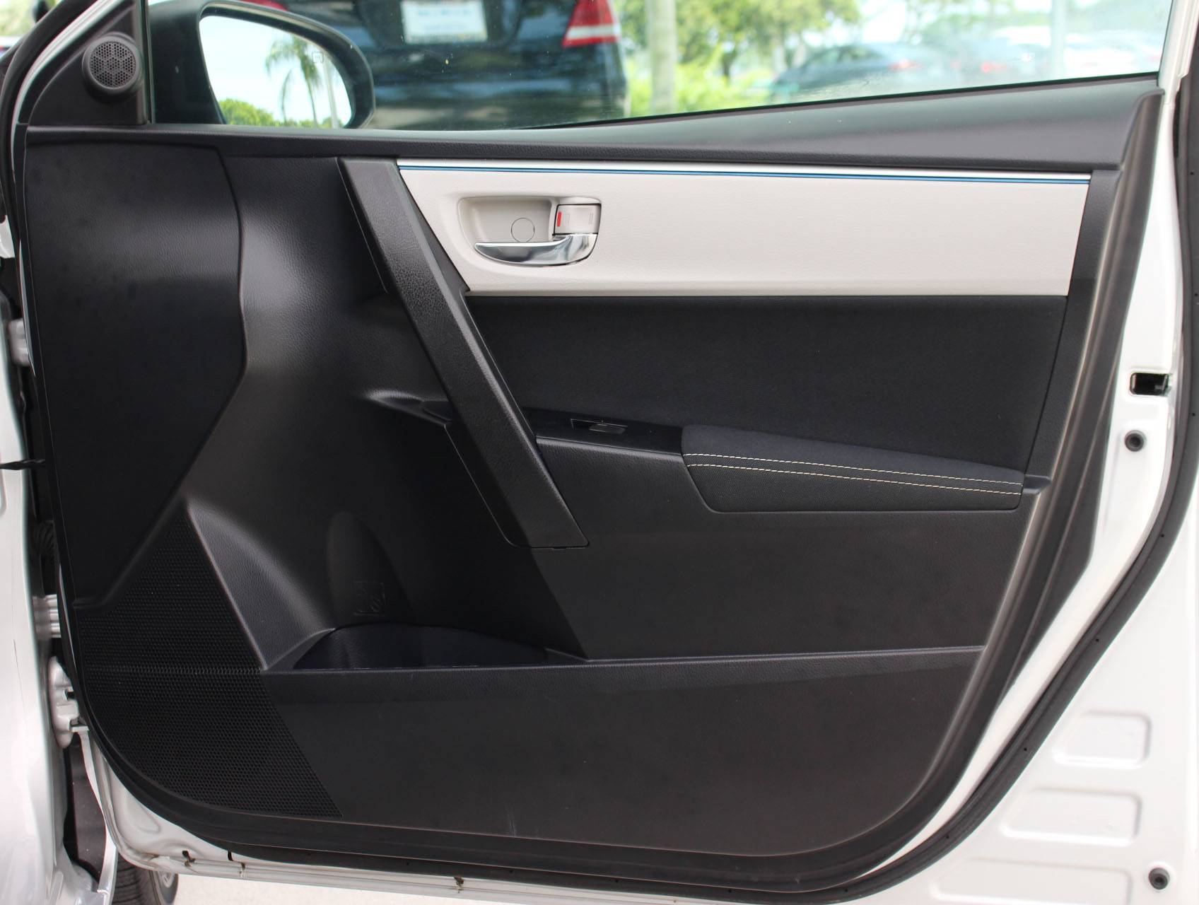 Florida Fine Cars - Used TOYOTA COROLLA 2015 MARGATE Le