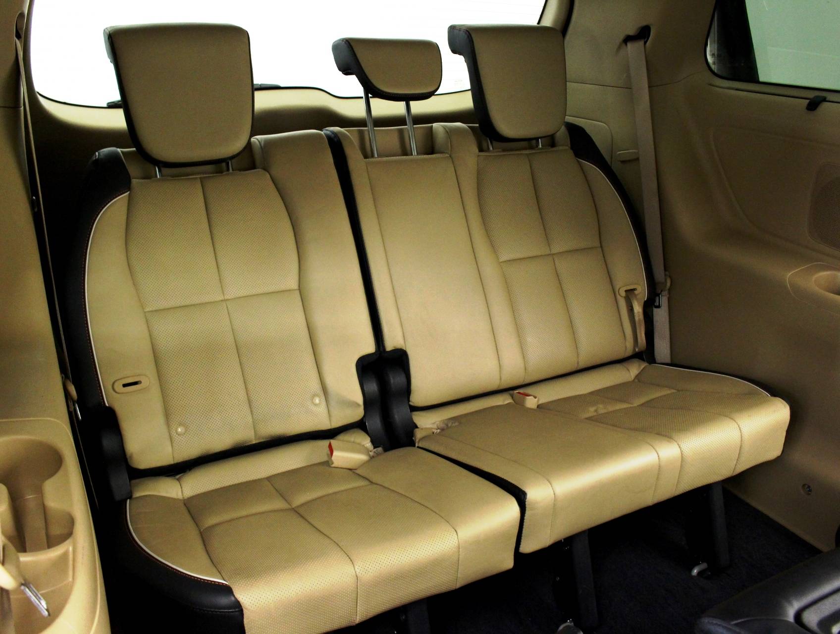 Florida Fine Cars - Used KIA SEDONA 2017 HOLLYWOOD Lx
