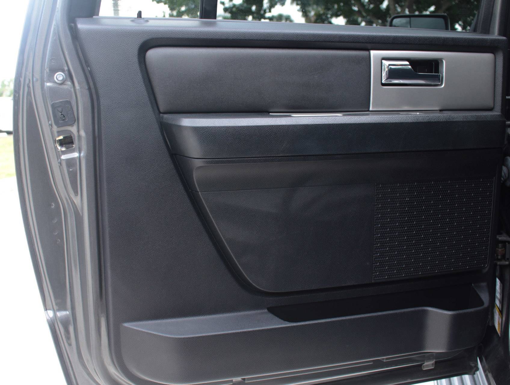 Florida Fine Cars - Used FORD EXPEDITION EL 2017 WEST PALM Xlt