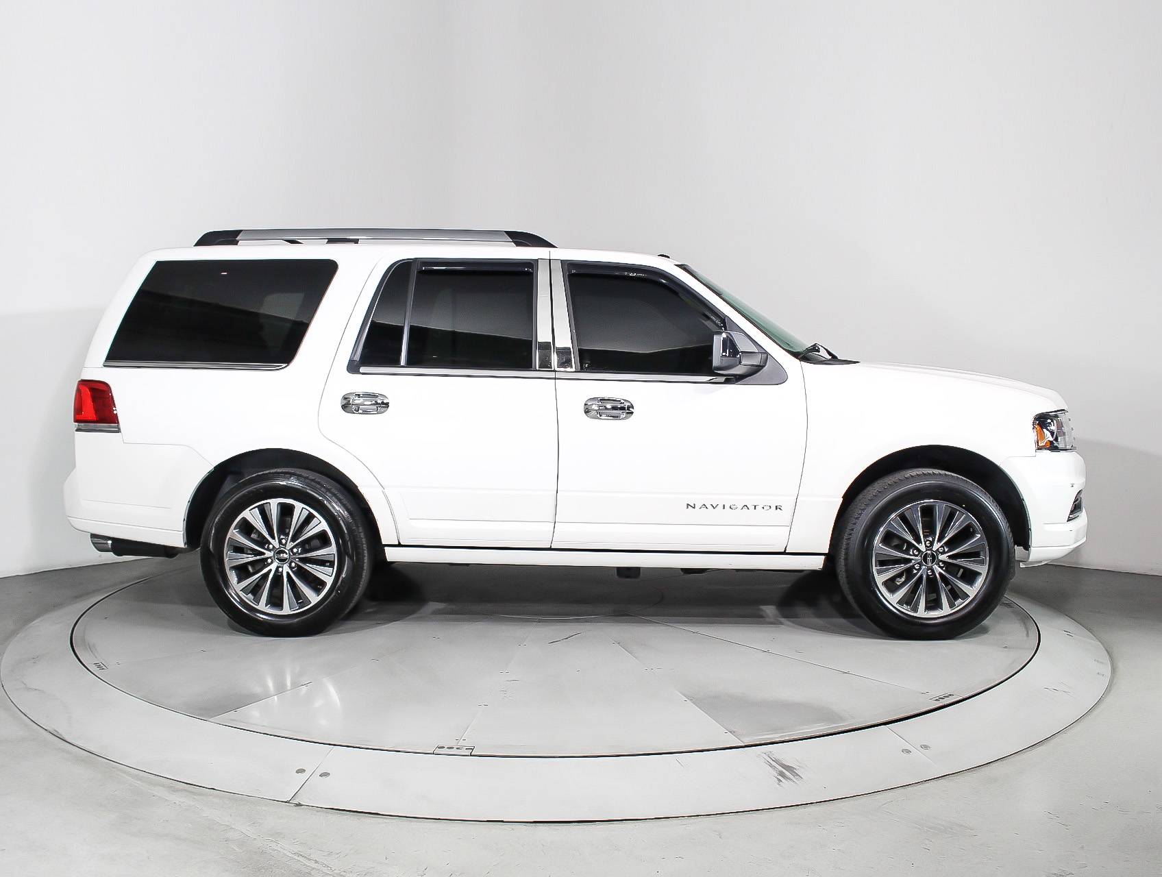 Florida Fine Cars - Used LINCOLN NAVIGATOR 2015 MIAMI 