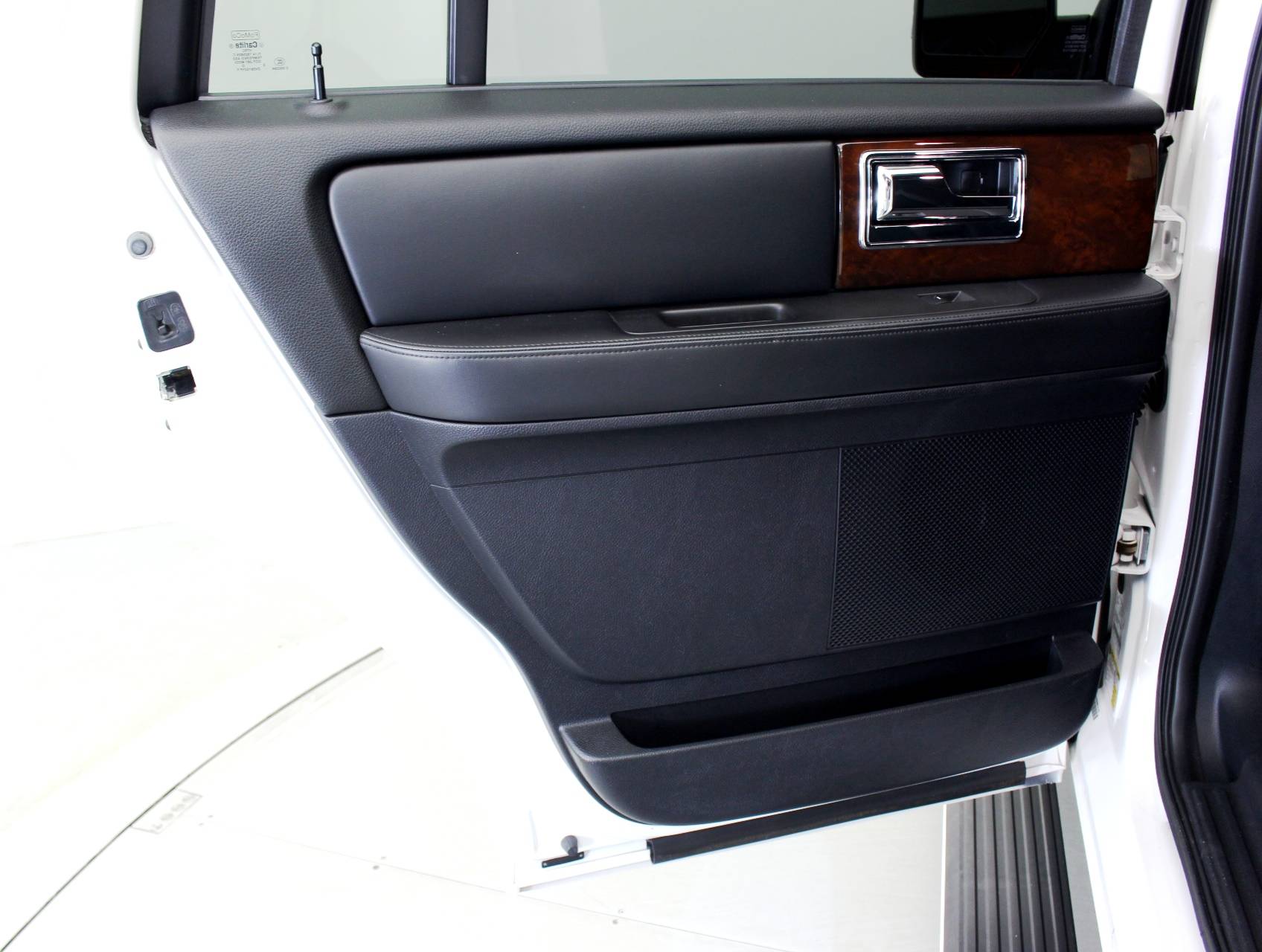 Florida Fine Cars - Used LINCOLN NAVIGATOR 2015 MIAMI 