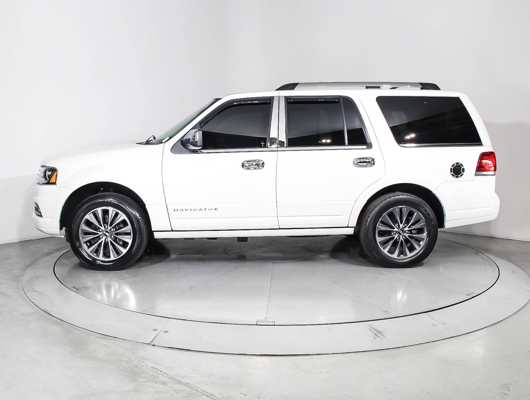 Florida Fine Cars - Used LINCOLN NAVIGATOR 2015 MIAMI 