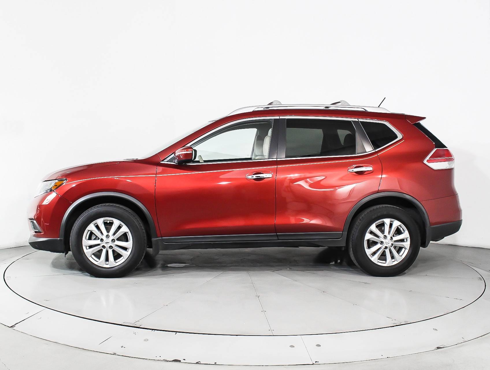 Florida Fine Cars - Used NISSAN ROGUE 2015 HOLLYWOOD Sv