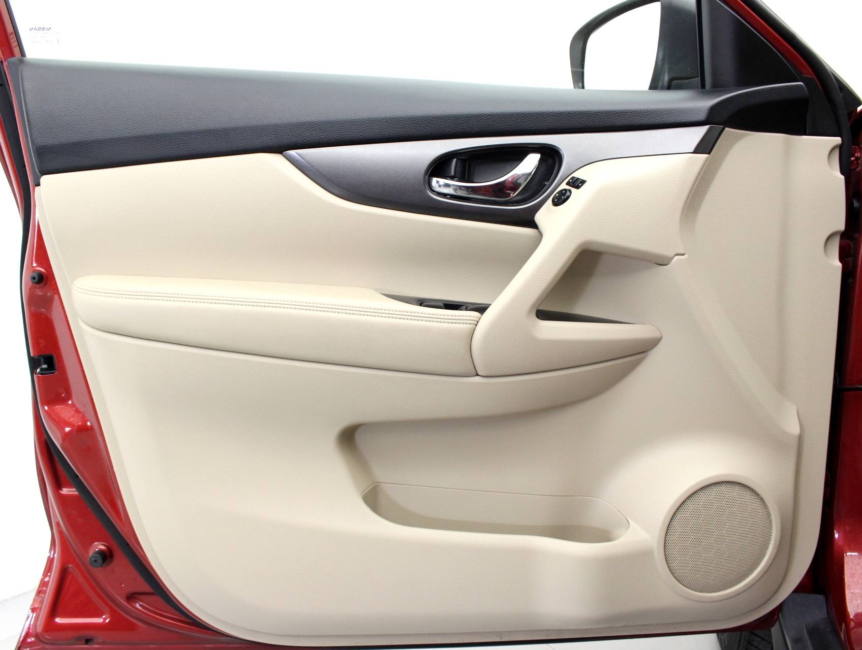 Florida Fine Cars - Used NISSAN ROGUE 2015 HOLLYWOOD Sv