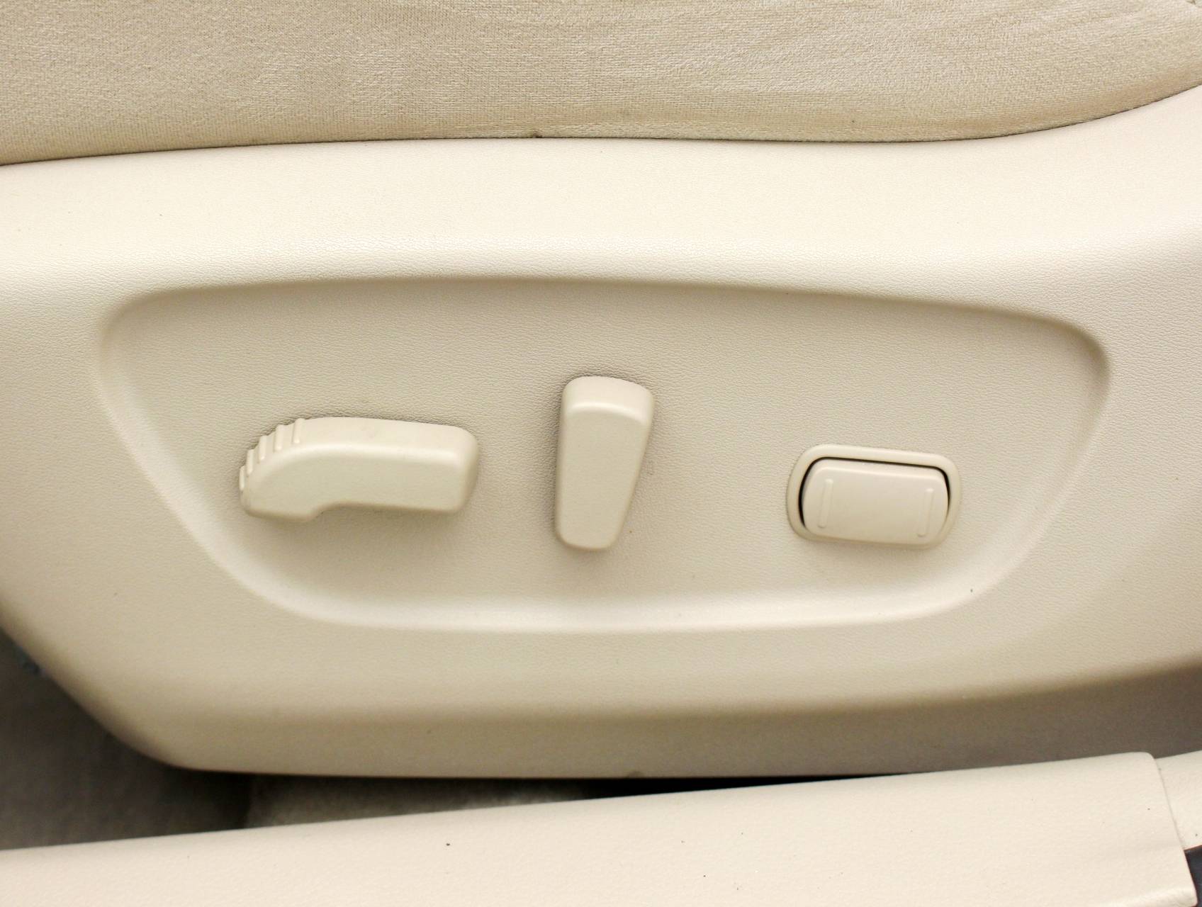 Florida Fine Cars - Used NISSAN ROGUE 2015 HOLLYWOOD Sv