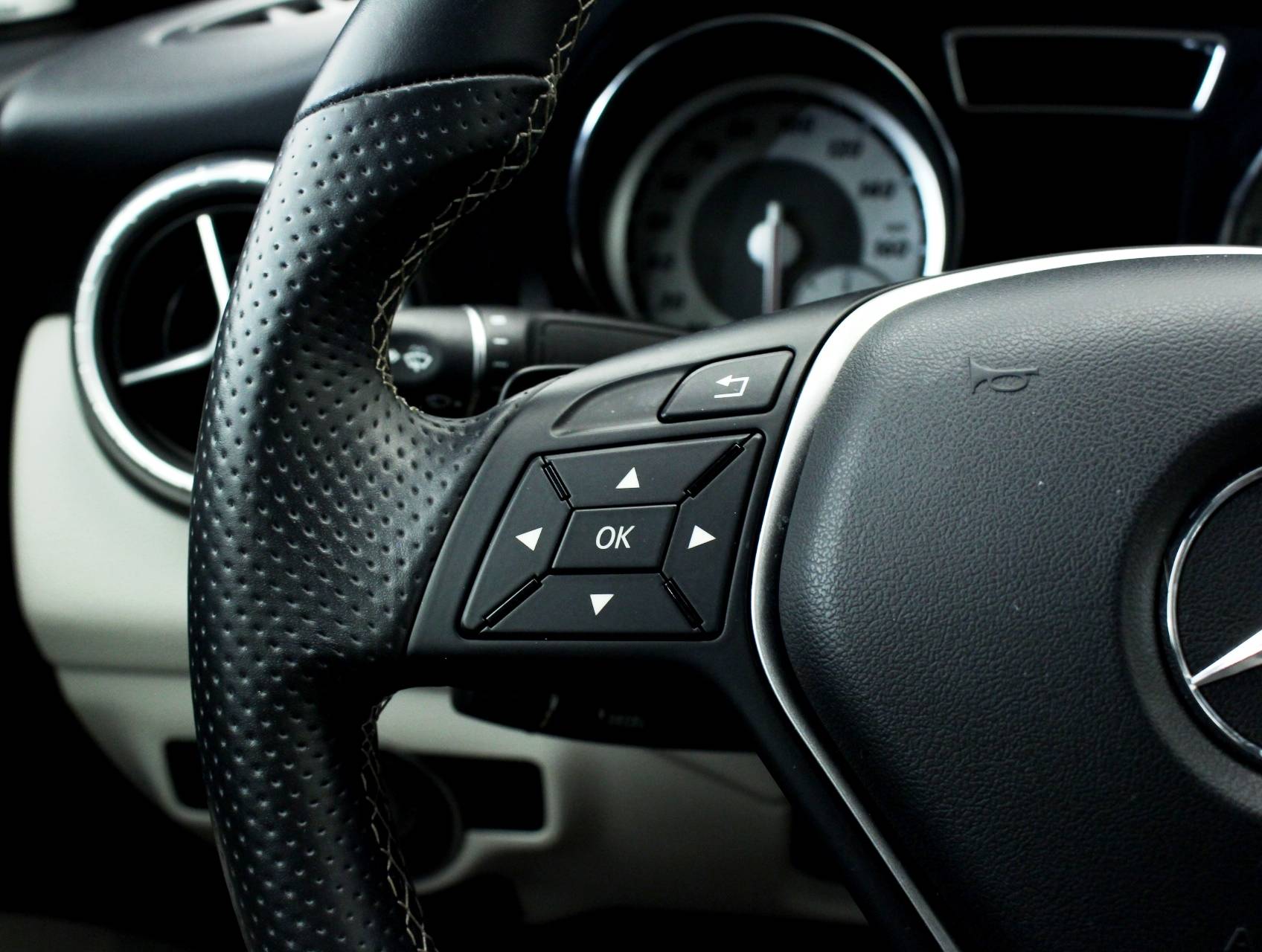 Florida Fine Cars - Used MERCEDES-BENZ CLA CLASS 2014 MIAMI CLA250 4MATIC