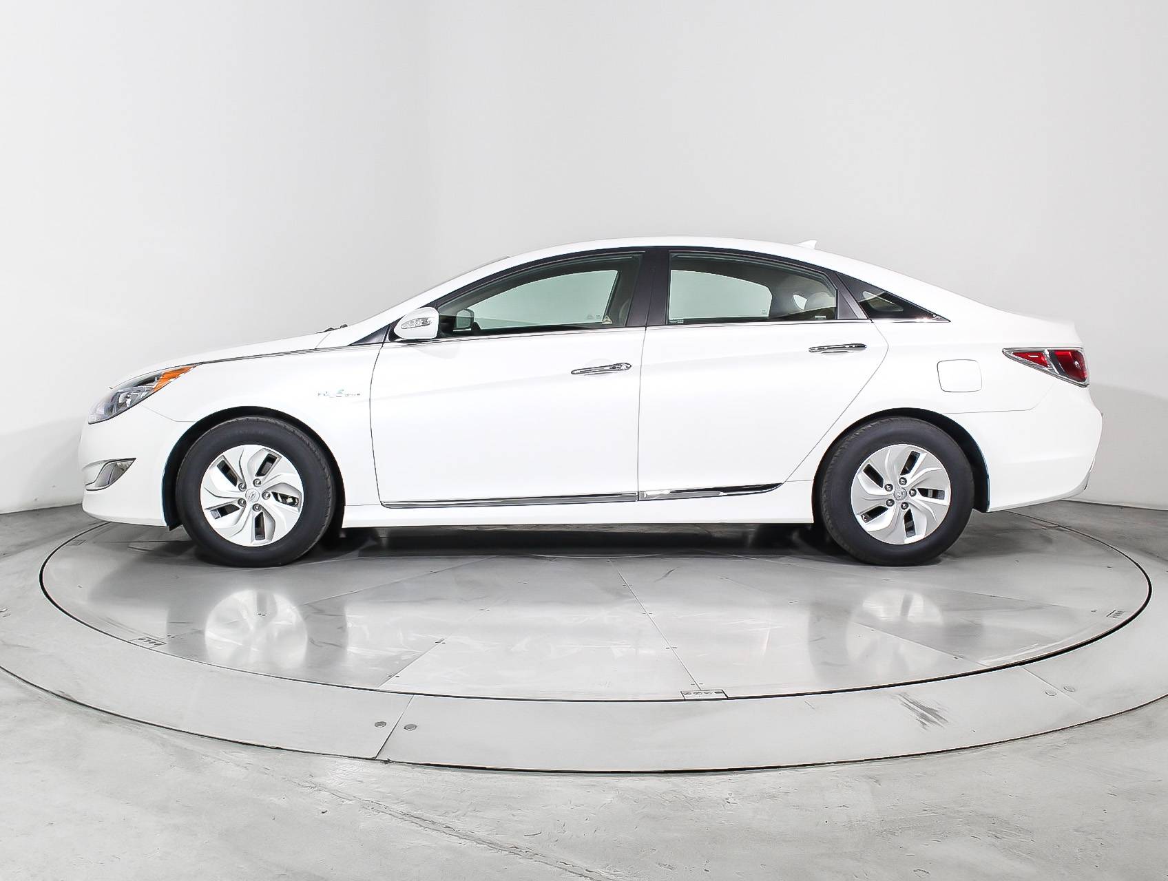 Florida Fine Cars - Used HYUNDAI SONATA HYBRID 2015 MIAMI 