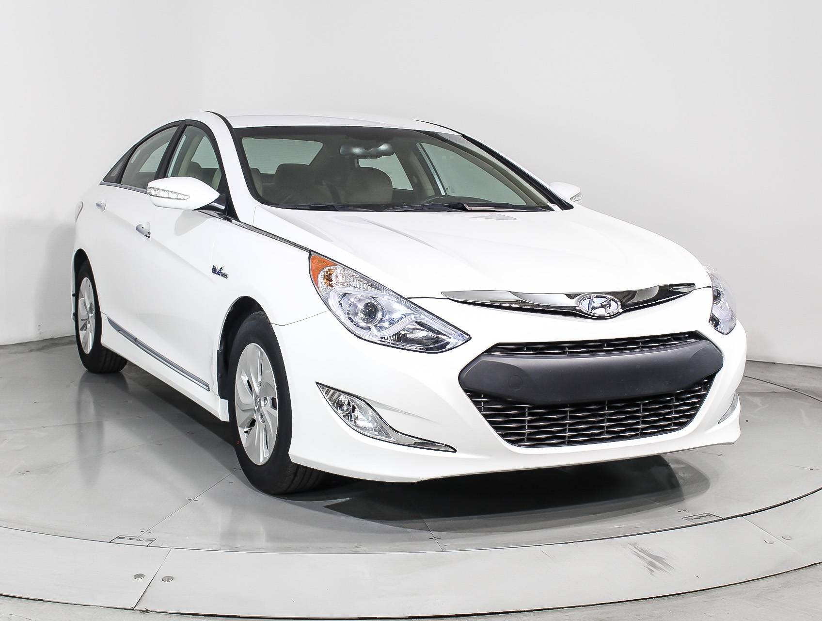 Florida Fine Cars - Used HYUNDAI SONATA HYBRID 2015 MIAMI 