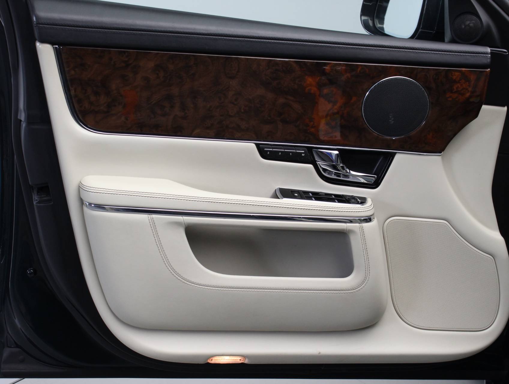 Florida Fine Cars - Used JAGUAR XJ 2012 WEST PALM XJ