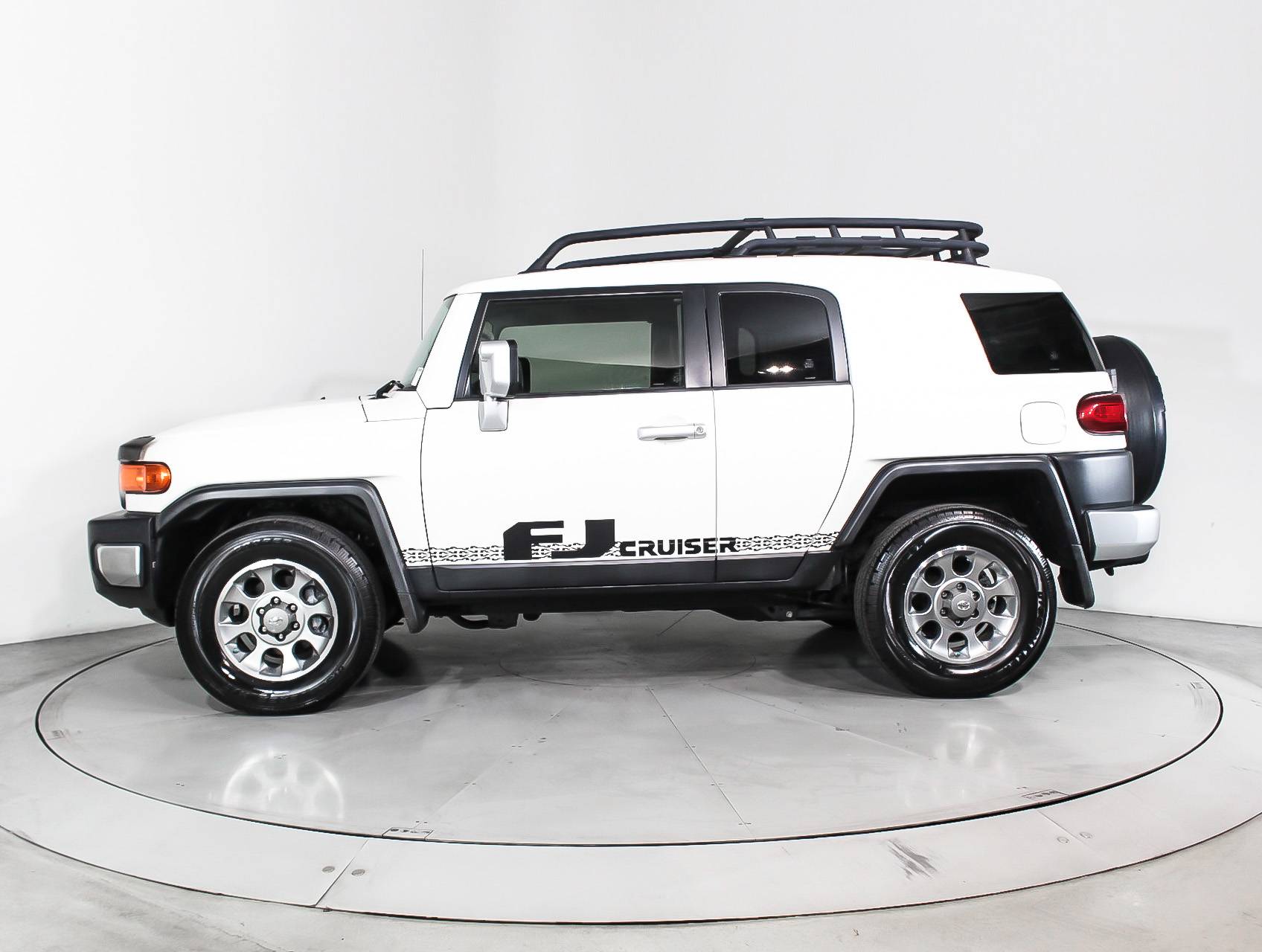 Florida Fine Cars - Used TOYOTA FJ CRUISER 2013 MIAMI 