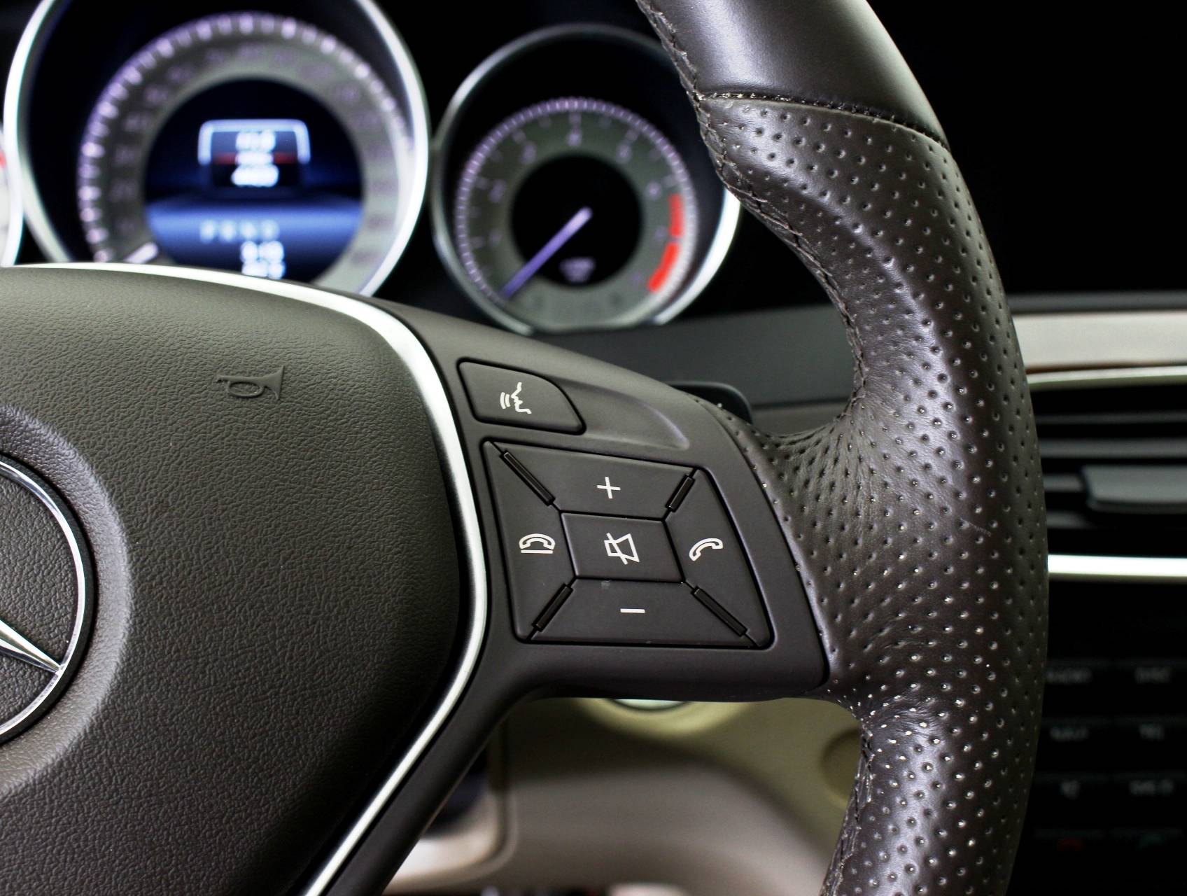 Florida Fine Cars - Used MERCEDES-BENZ C CLASS 2015 MIAMI C250