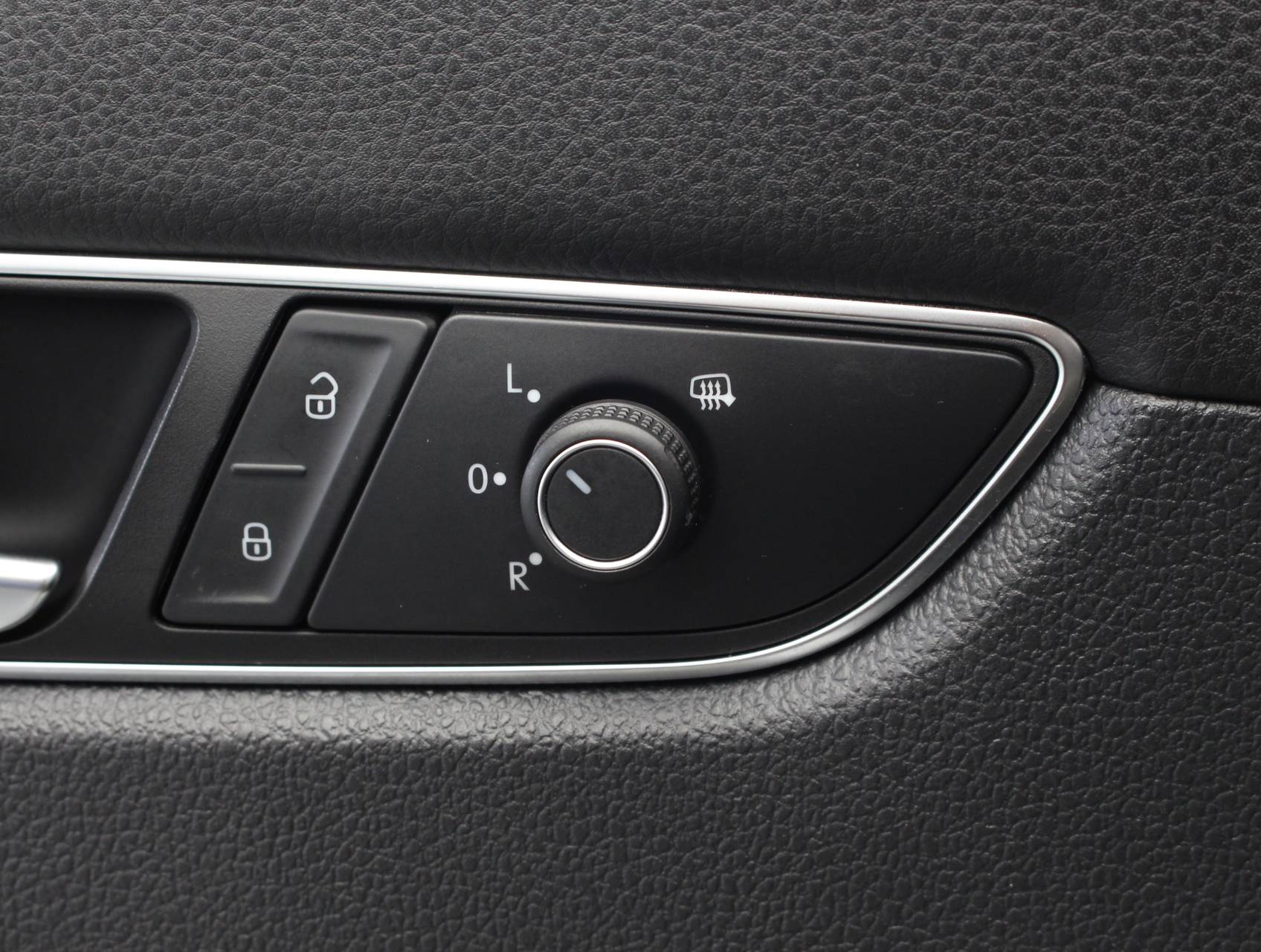 Florida Fine Cars - Used VOLKSWAGEN PASSAT 2017 WEST PALM SE