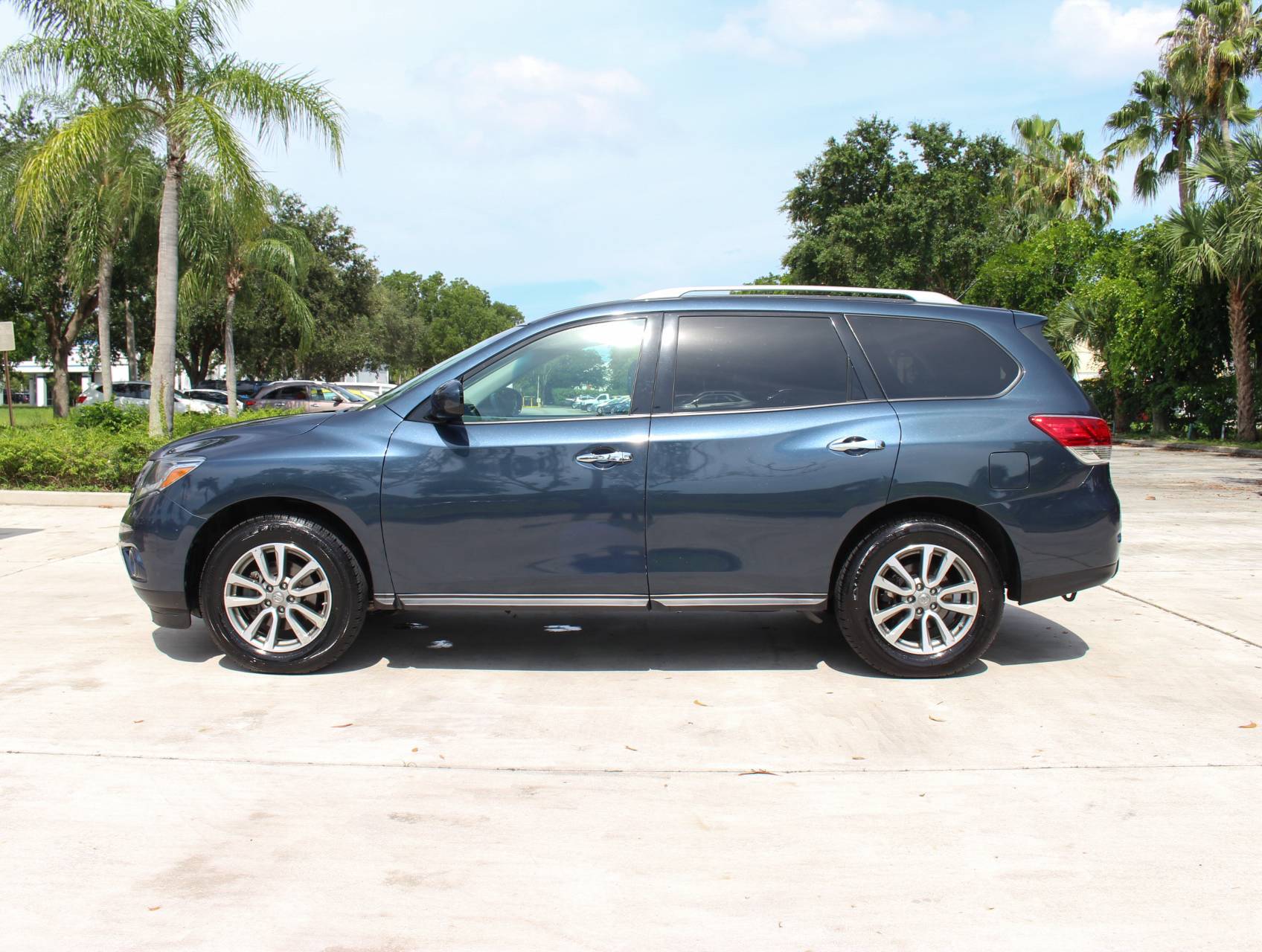 Florida Fine Cars - Used NISSAN PATHFINDER 2016 MARGATE S