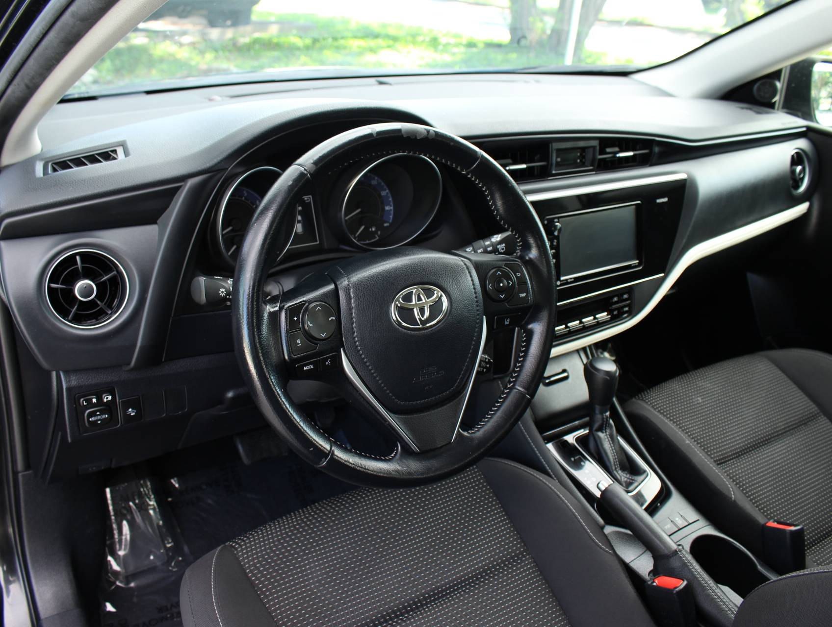 Florida Fine Cars - Used TOYOTA COROLLA IM 2017 MARGATE Hatchback