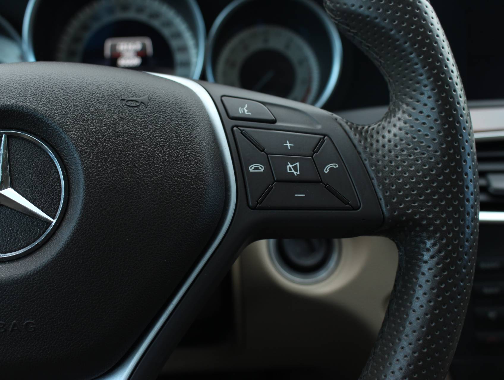 Florida Fine Cars - Used MERCEDES-BENZ C CLASS 2013 MIAMI C300 4MATIC