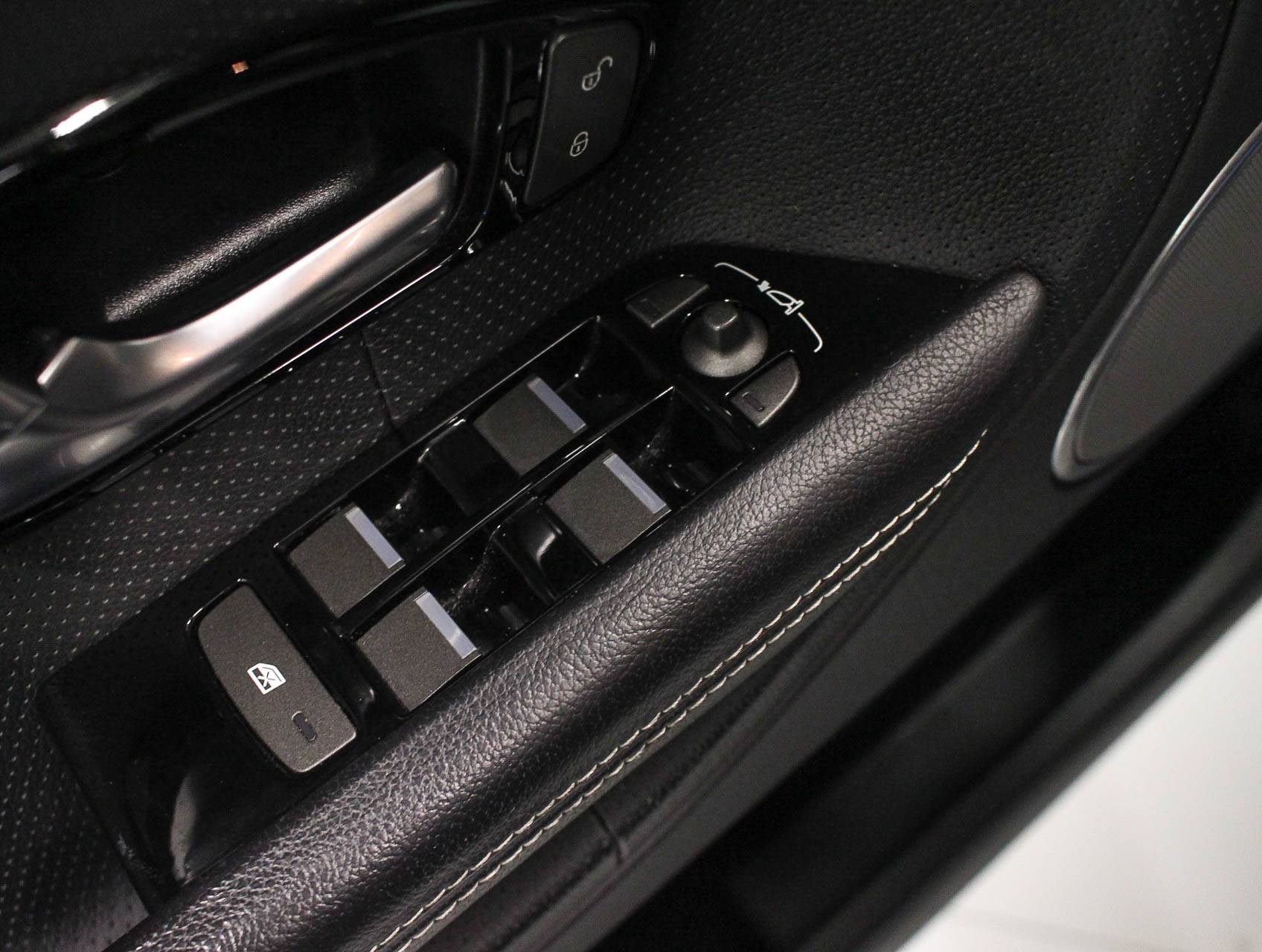 Florida Fine Cars - Used LAND ROVER RANGE ROVER EVOQUE 2013 MARGATE DYNAMIC PREMIUM