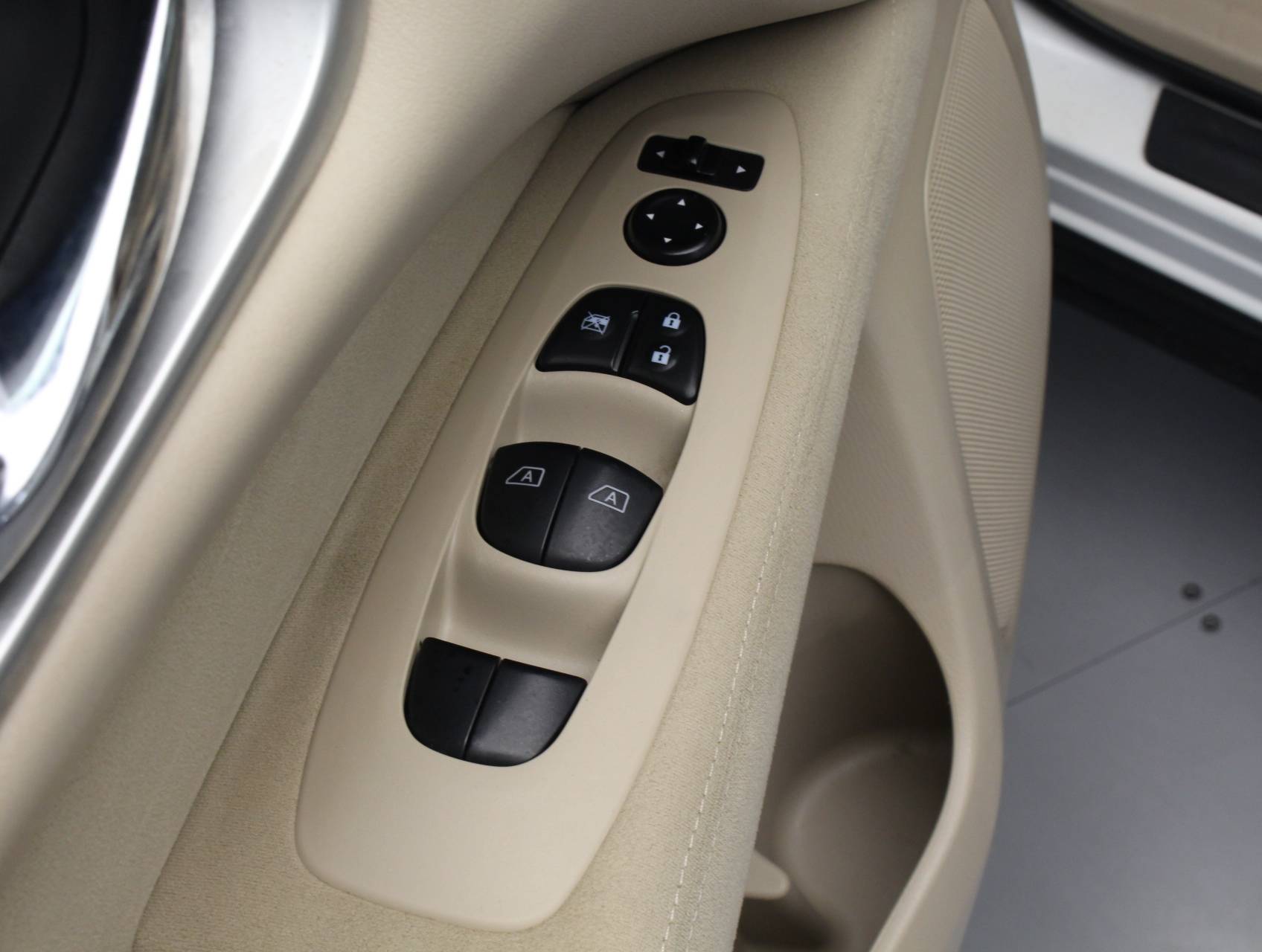 Florida Fine Cars - Used NISSAN PATHFINDER 2015 WEST PALM Sv