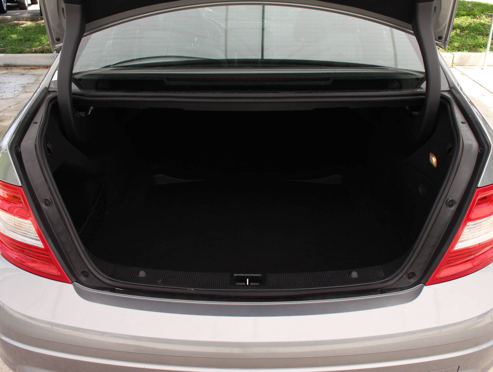 Florida Fine Cars - Used MERCEDES-BENZ C CLASS 2010 MIAMI C300