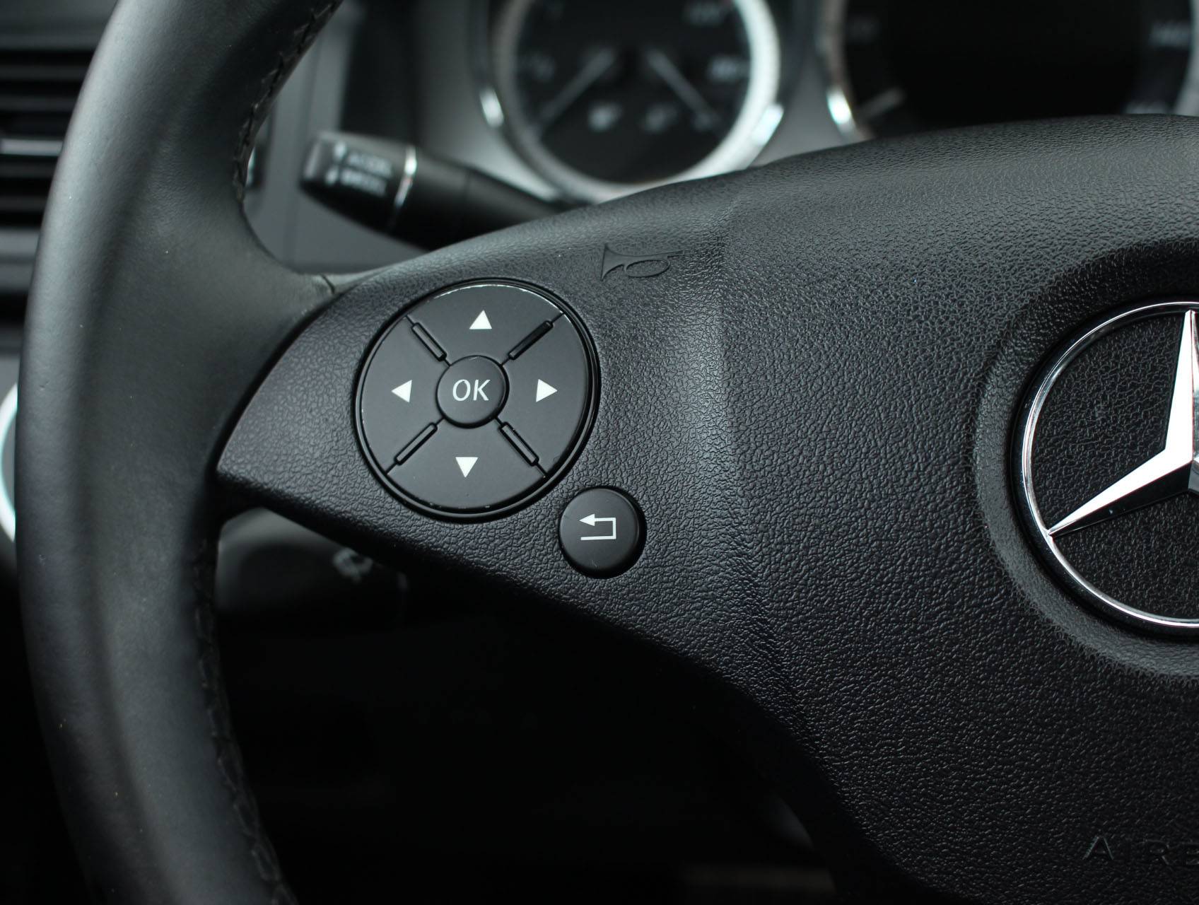 Florida Fine Cars - Used MERCEDES-BENZ C CLASS 2010 MIAMI C300