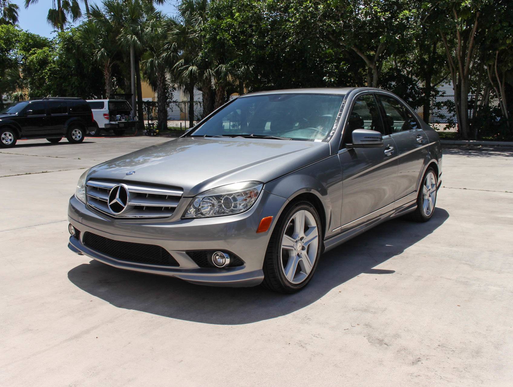 Florida Fine Cars - Used MERCEDES-BENZ C CLASS 2010 MIAMI C300