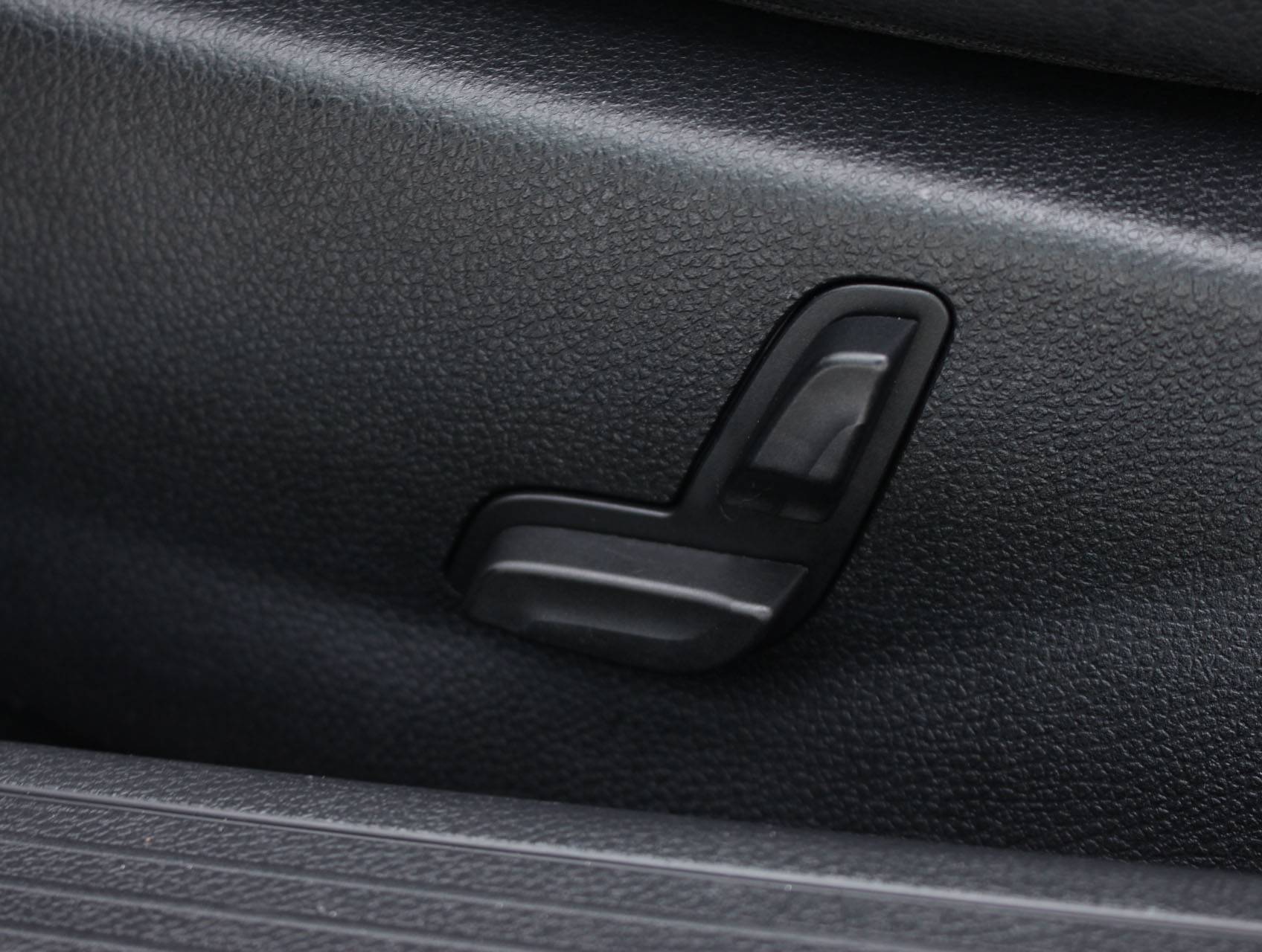 Florida Fine Cars - Used MERCEDES-BENZ C CLASS 2010 MIAMI C300