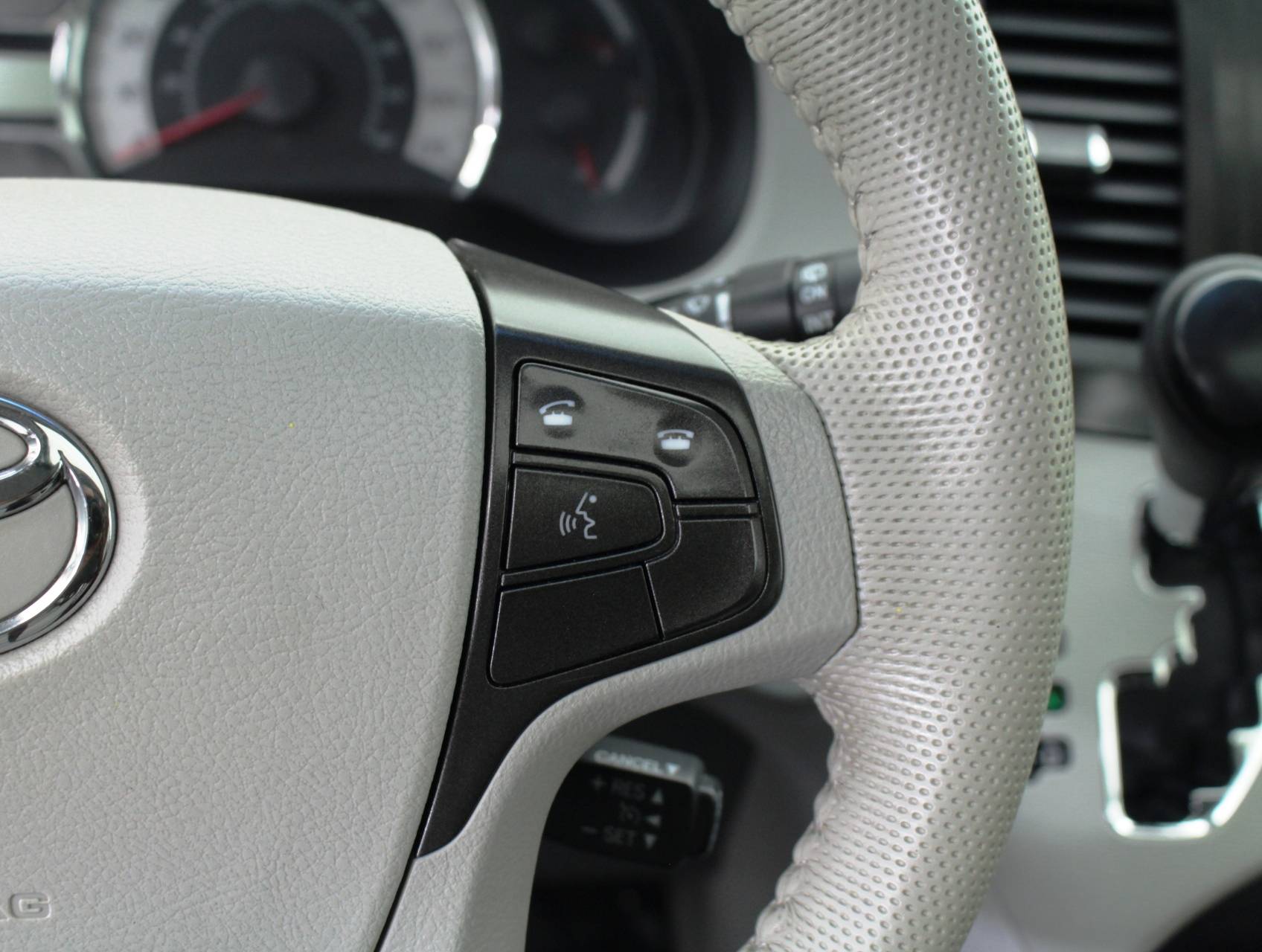 Florida Fine Cars - Used TOYOTA SIENNA 2014 HOLLYWOOD SE