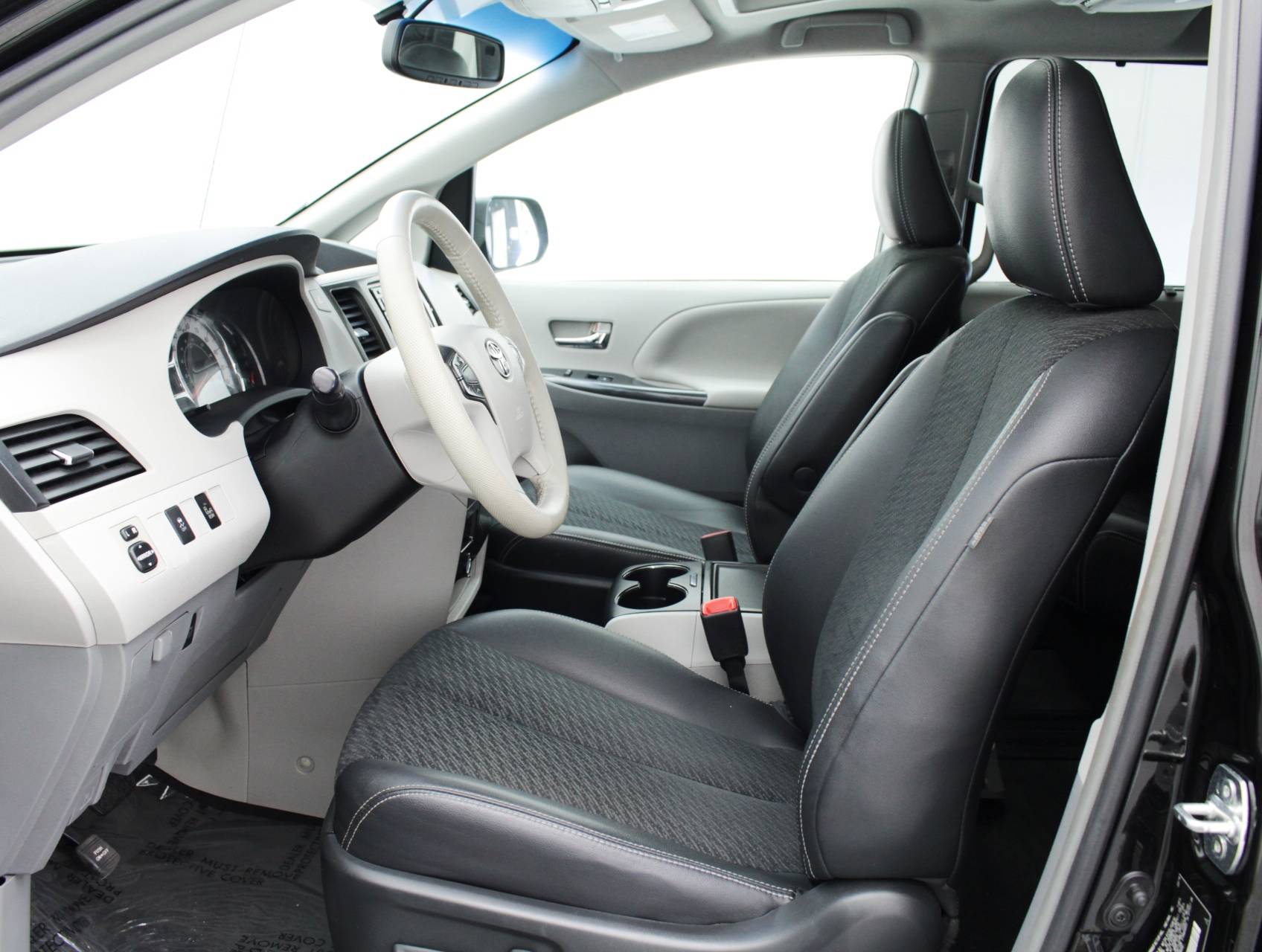 Florida Fine Cars - Used TOYOTA SIENNA 2014 HOLLYWOOD SE