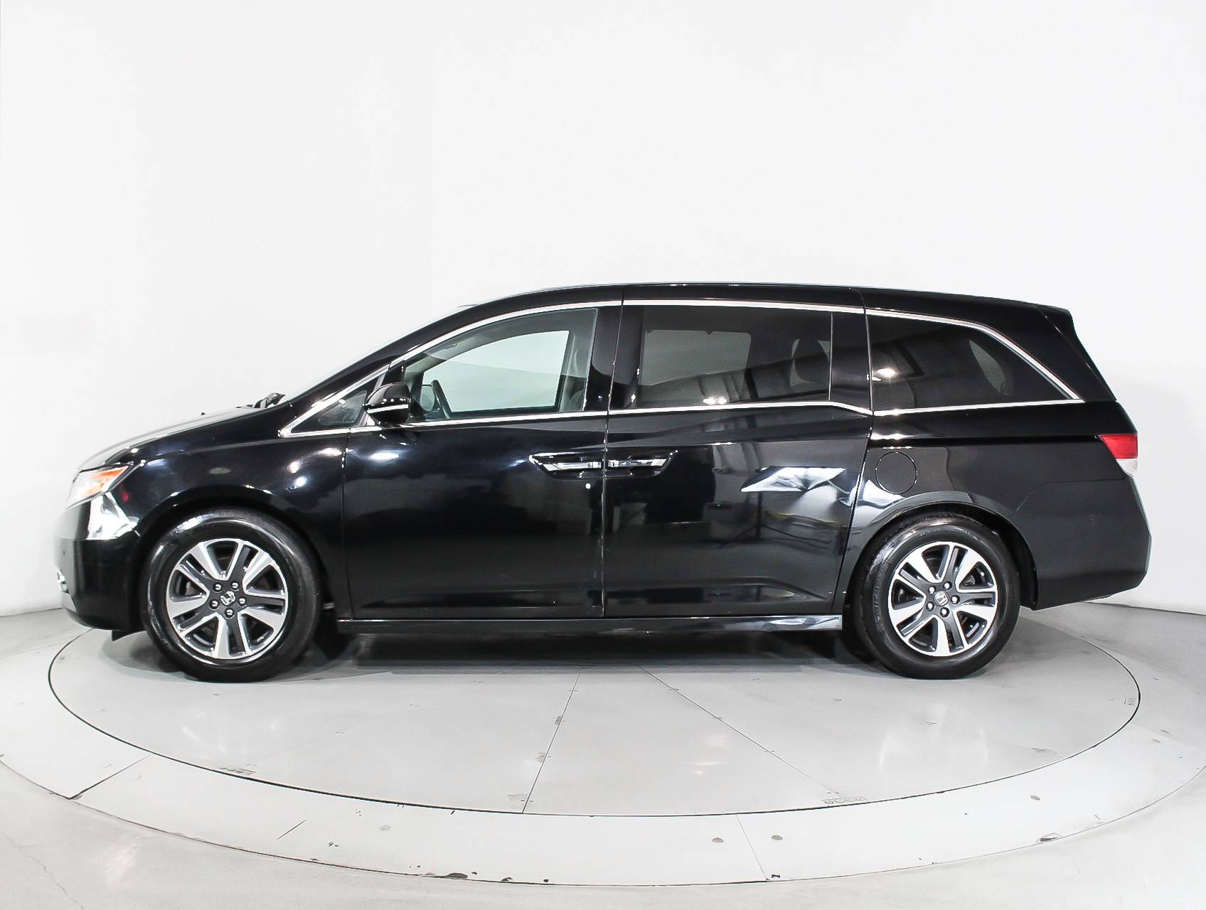 Florida Fine Cars - Used HONDA ODYSSEY 2015 HOLLYWOOD Touring Elite