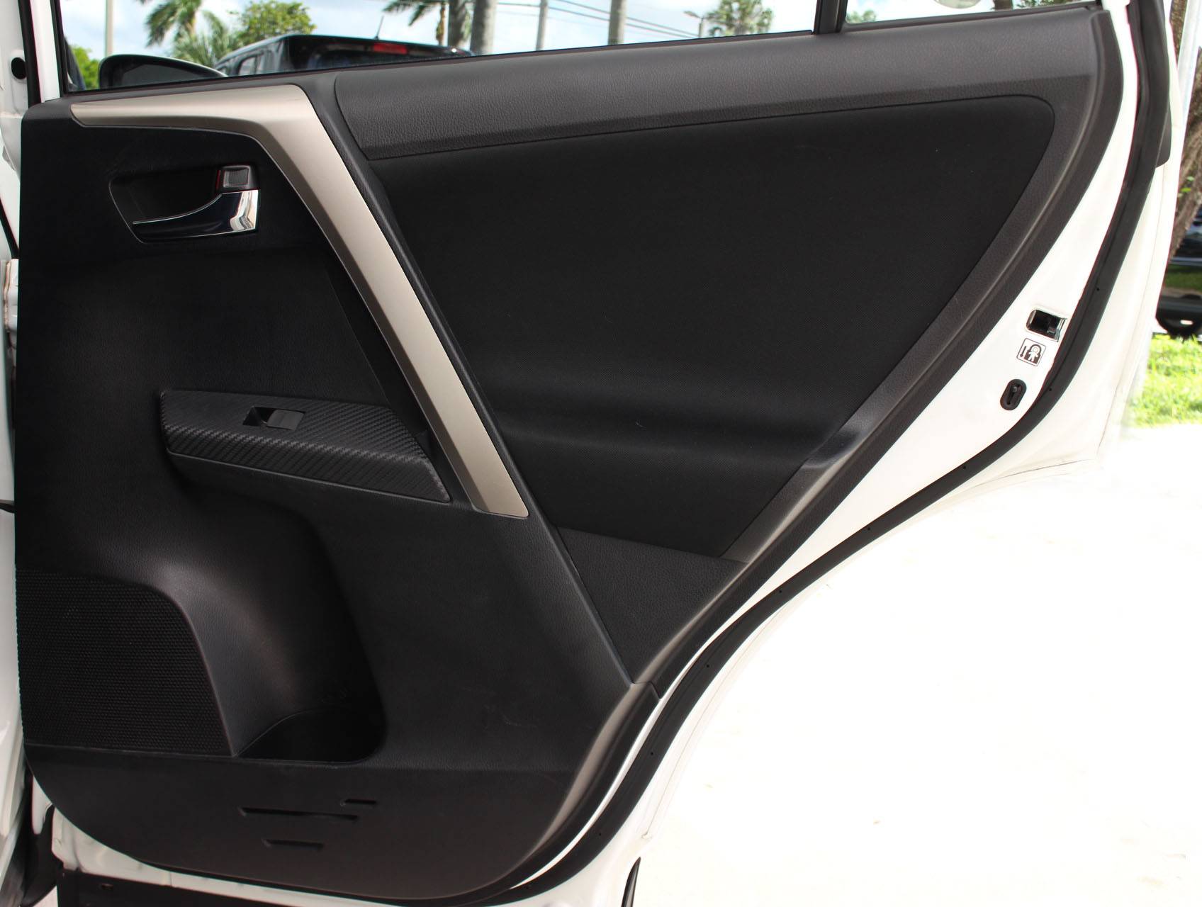 Florida Fine Cars - Used TOYOTA RAV4 2015 HOLLYWOOD XLE